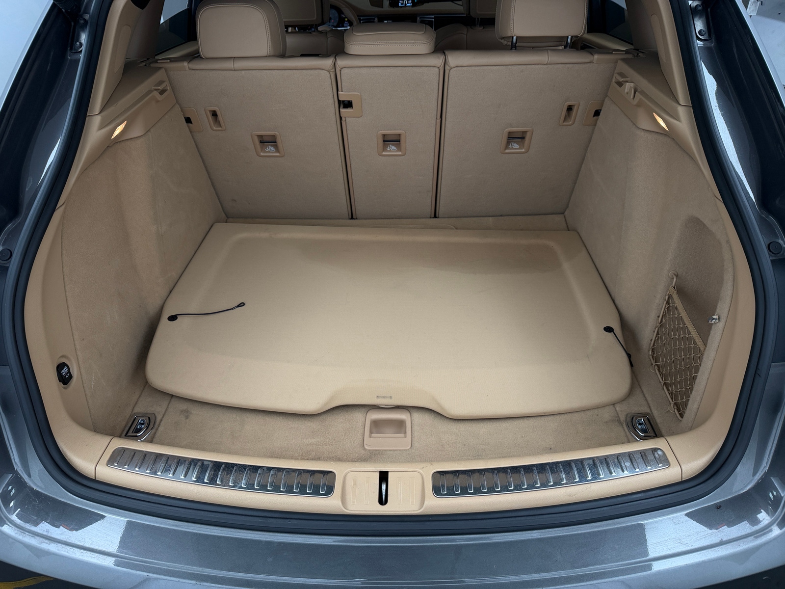 Thumbnail: 2016 Porsche Macan - 6