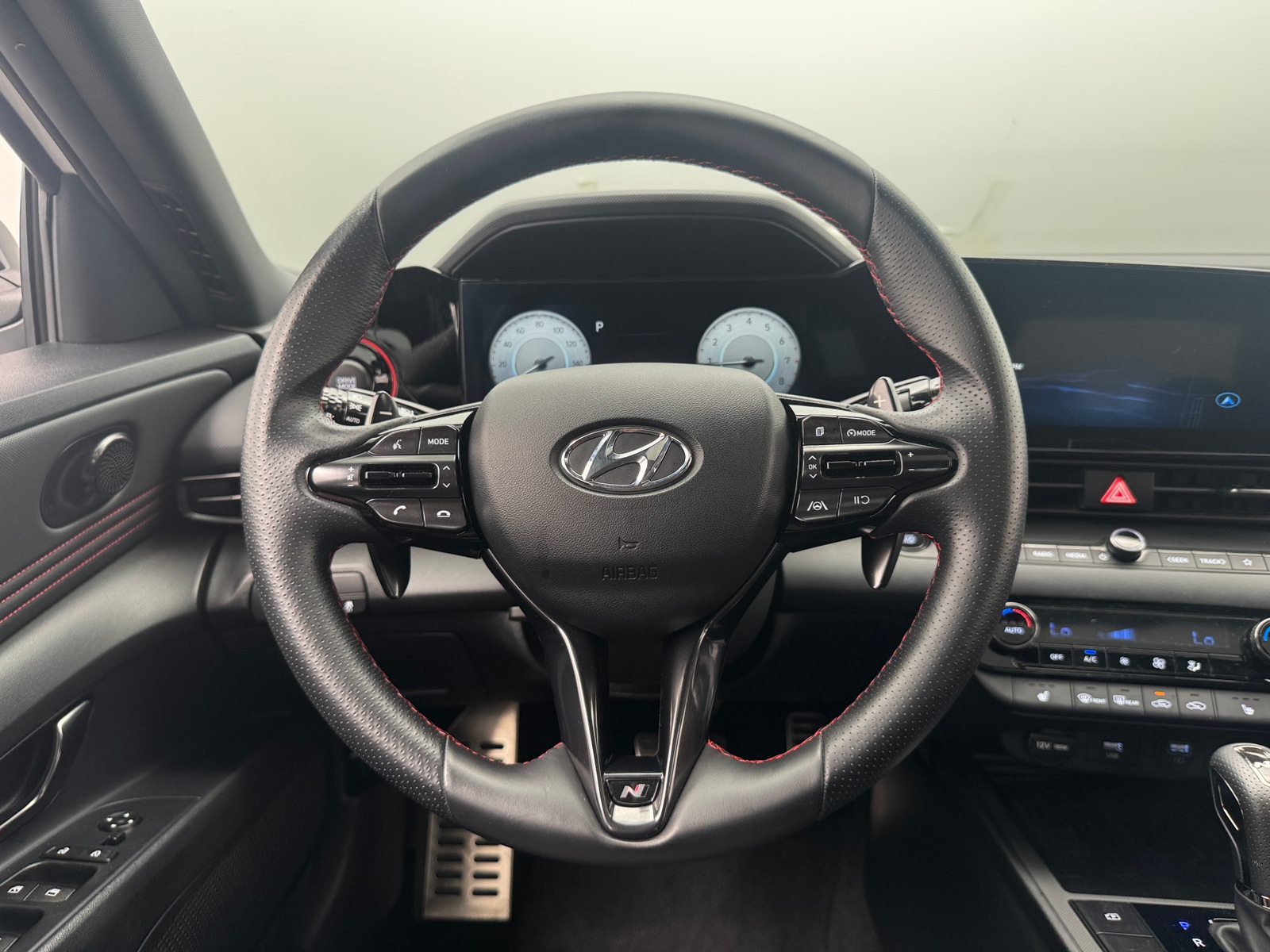 Thumbnail: 2023 Hyundai Elantra - 5