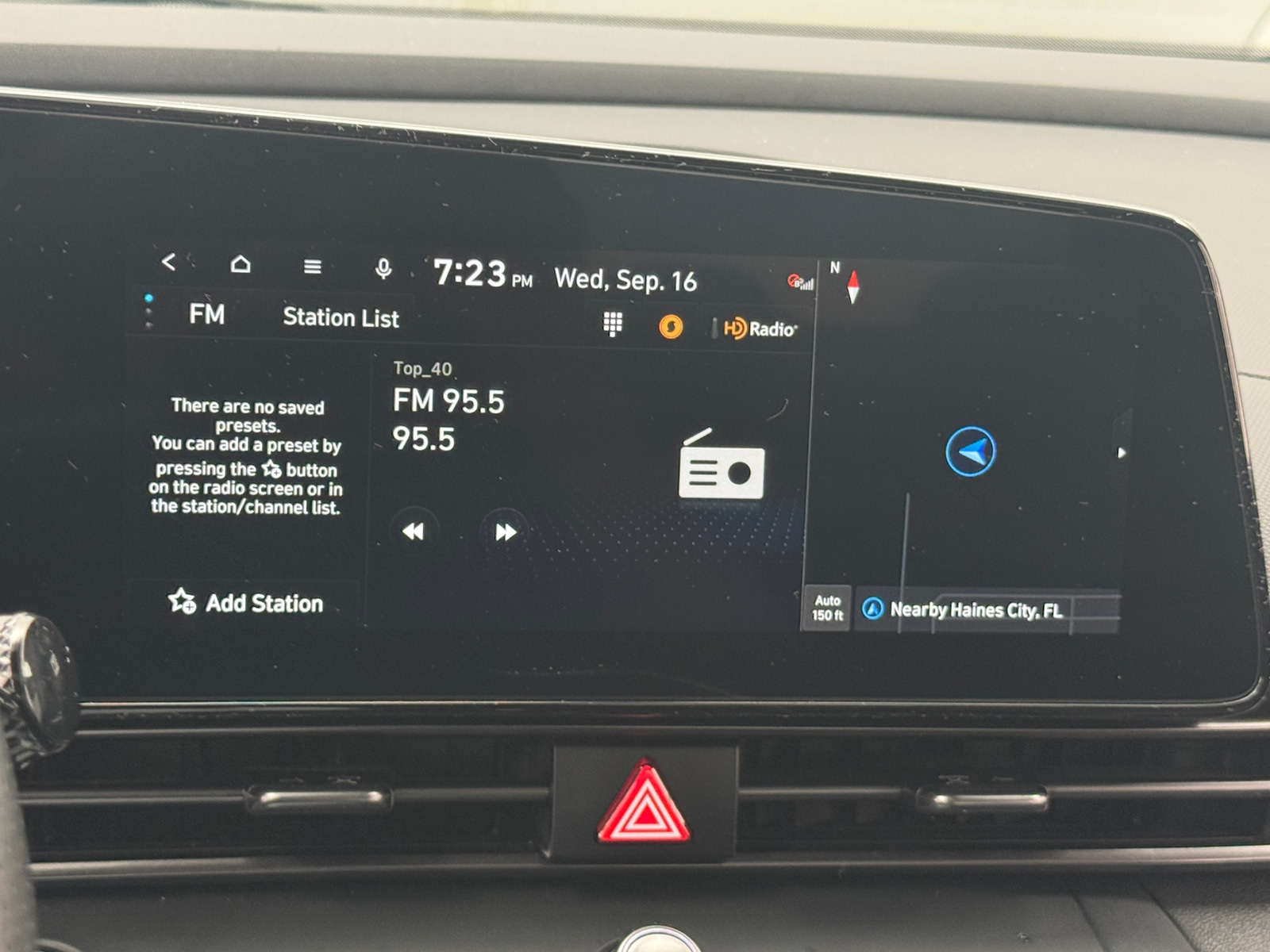 Thumbnail: 2023 Hyundai Elantra - 4