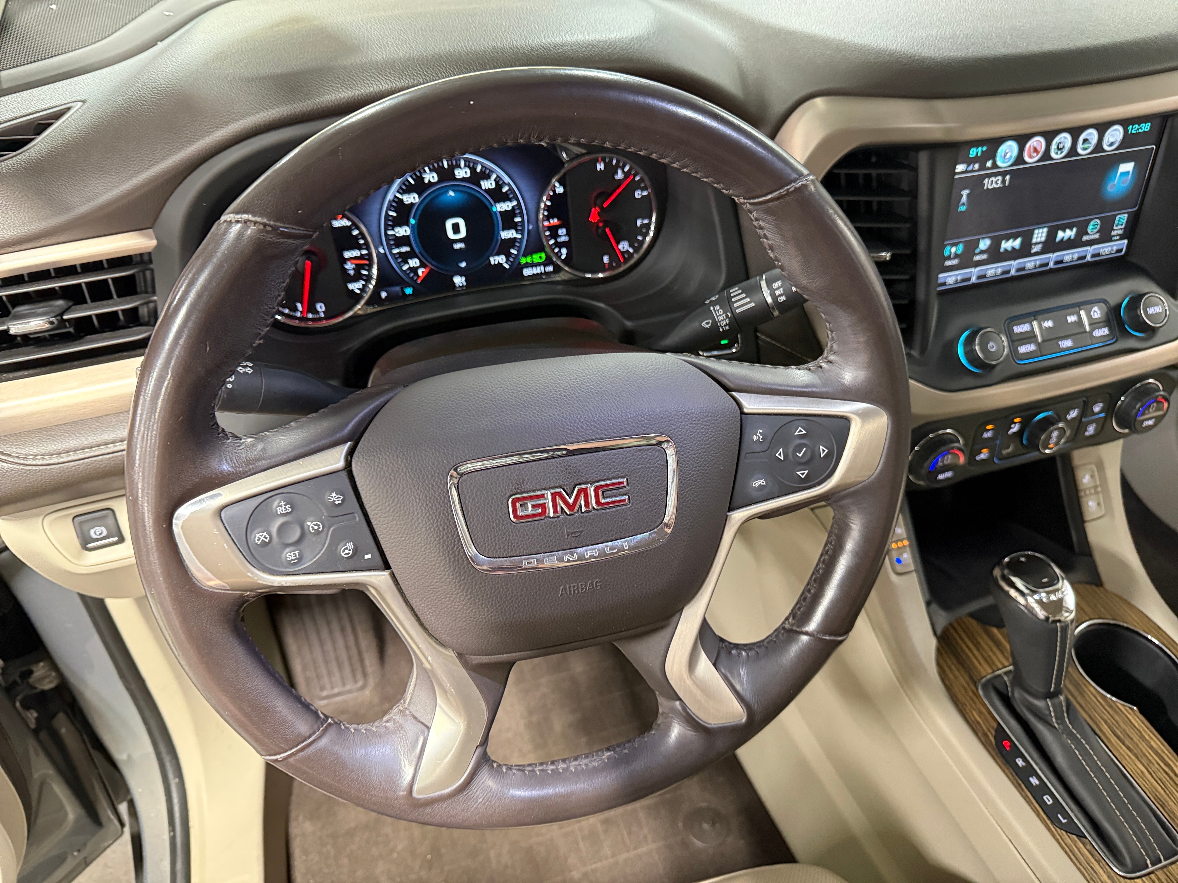 2019 GMC Acadia