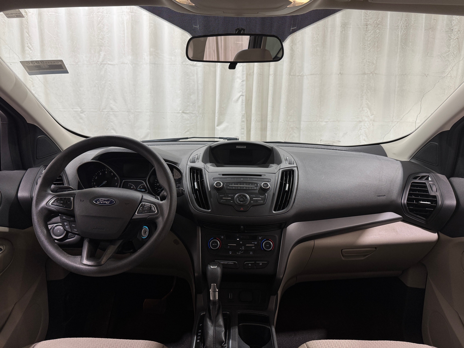 Thumbnail: 2017 Ford Escape - 3