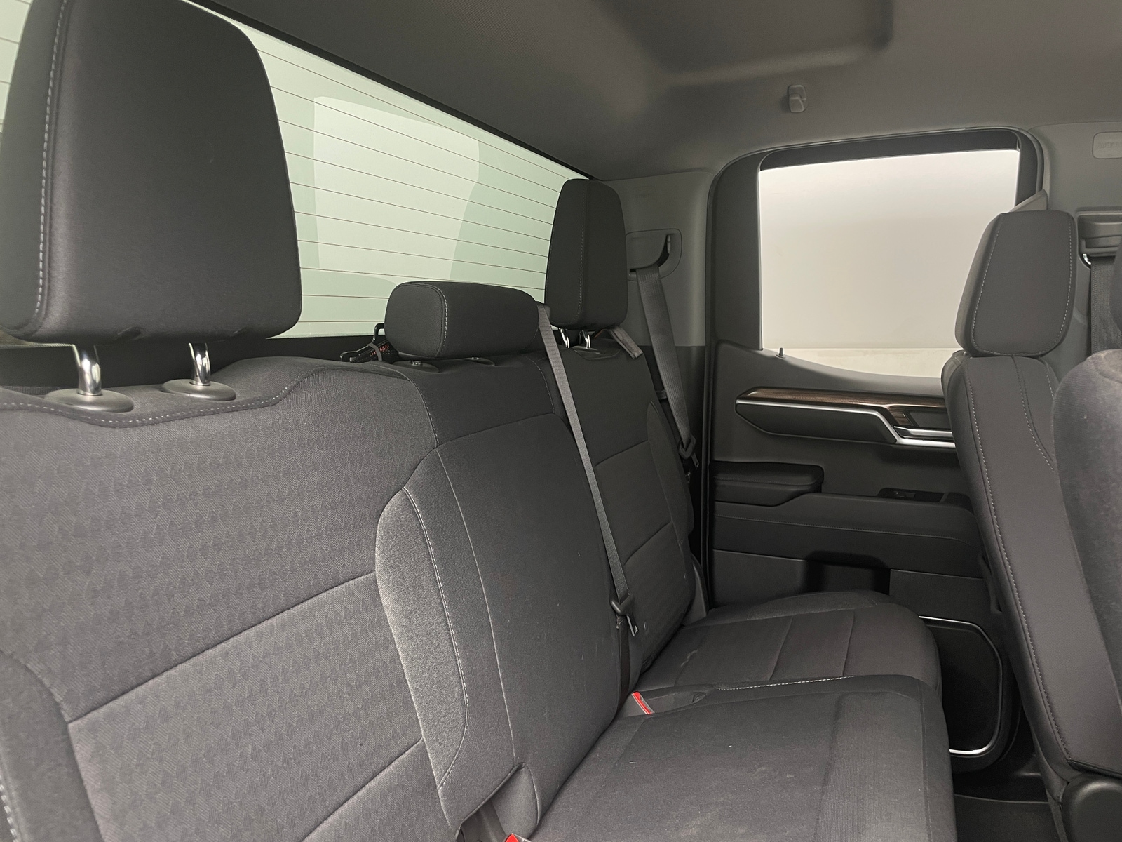 Thumbnail: 2023 Chevrolet Silverado 1500 - 6