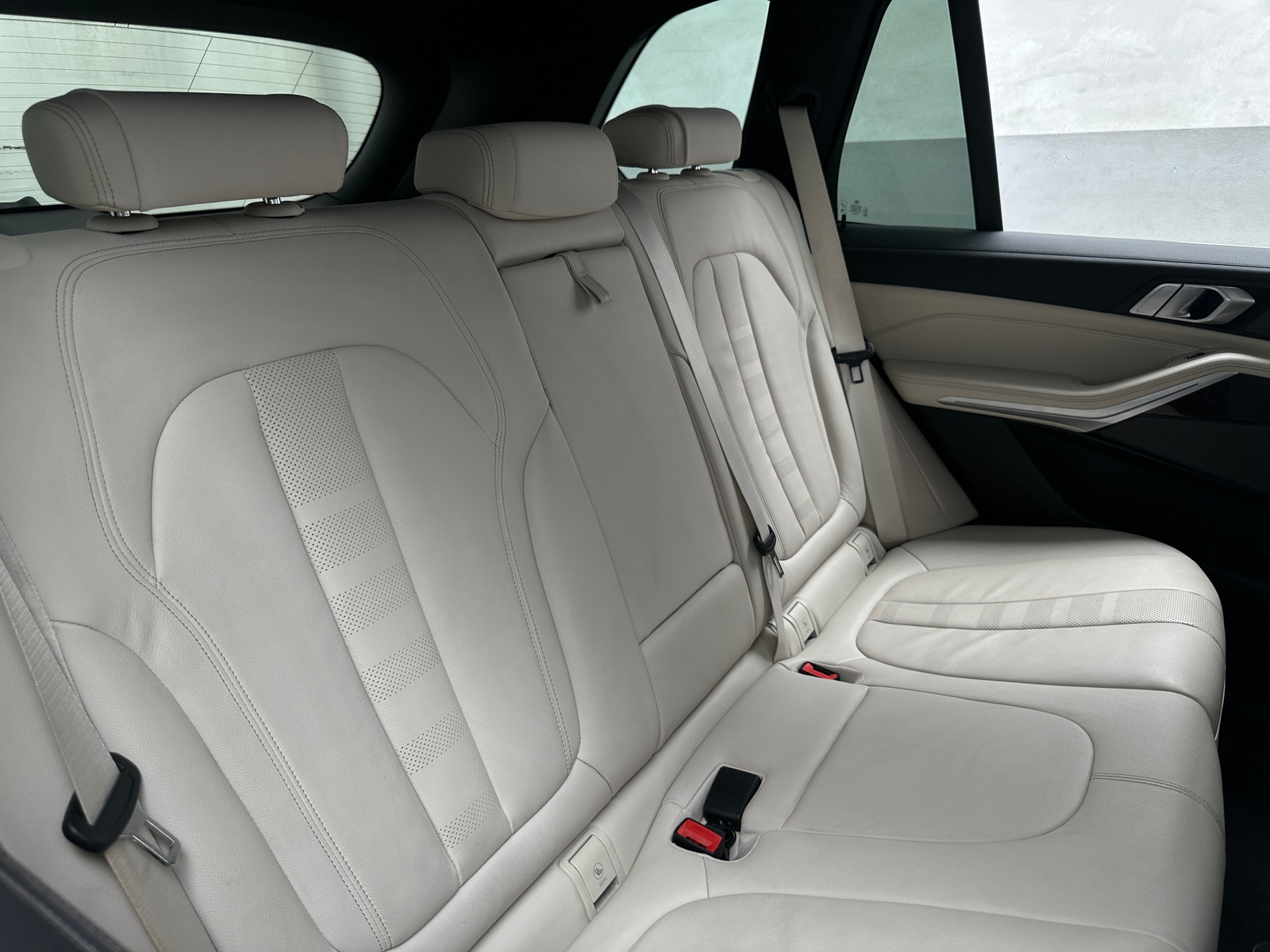 Thumbnail: 2020 BMW X5 - 5