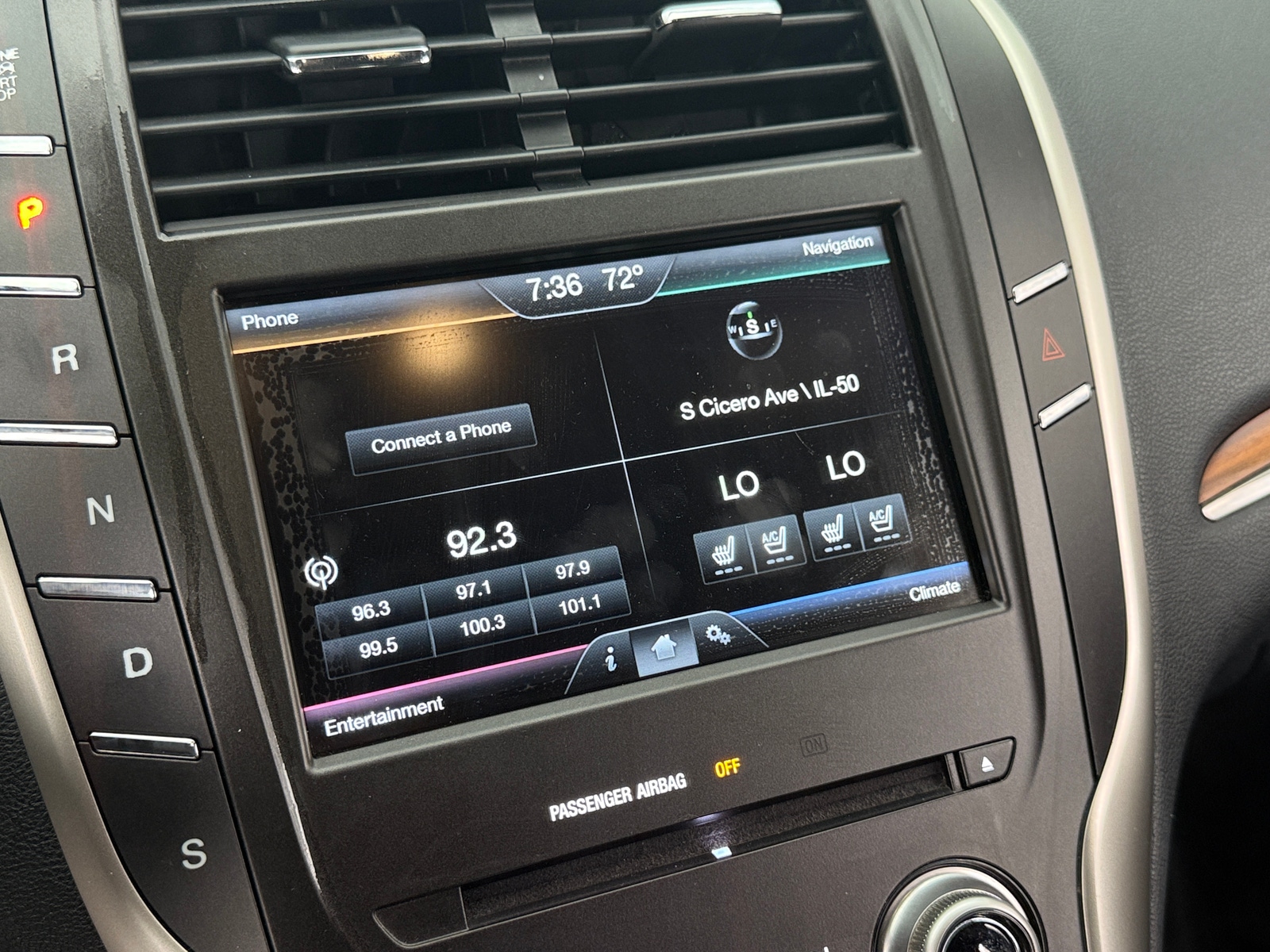 Thumbnail: 2015 Lincoln MKC - 3