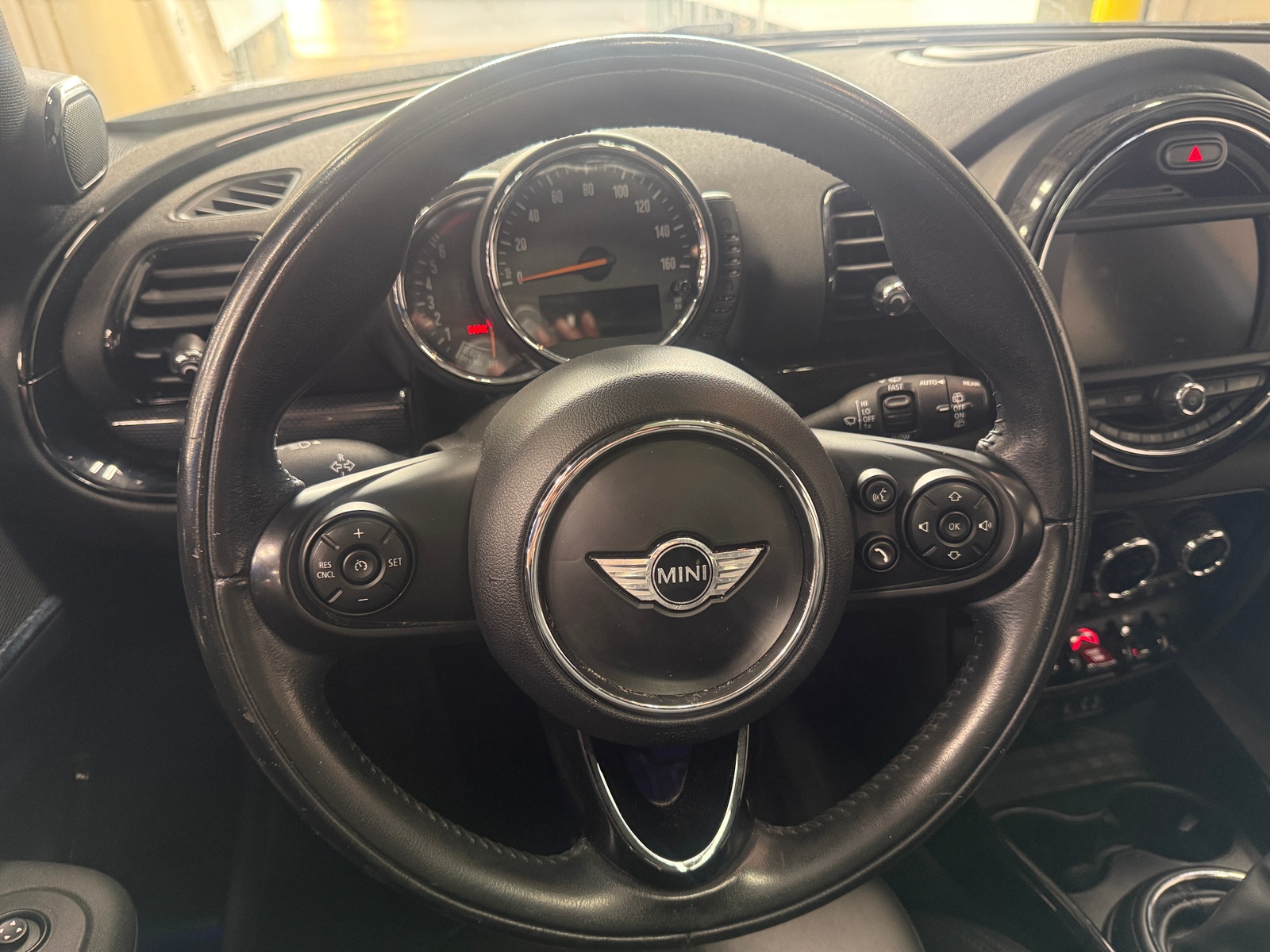 Thumbnail: 2017 MINI Cooper Clubman - 5