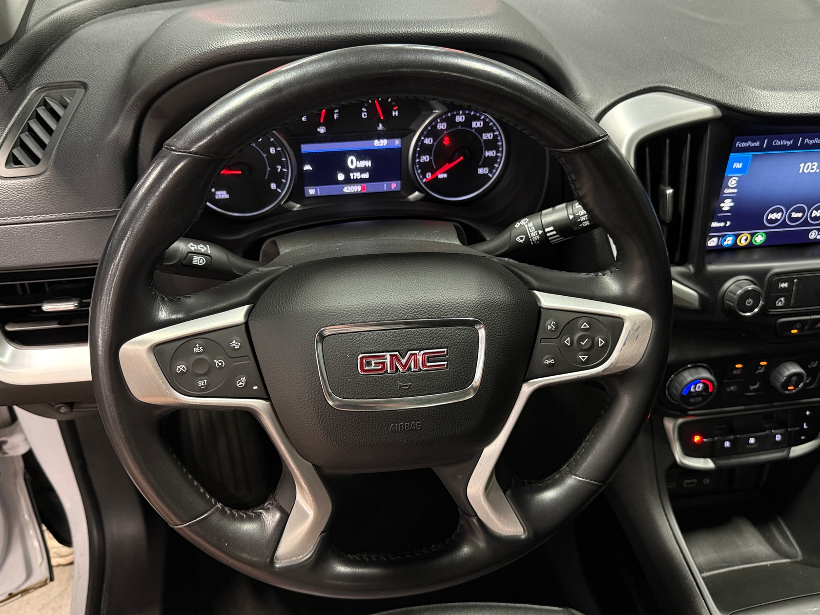 Thumbnail: 2022 GMC Terrain - 4