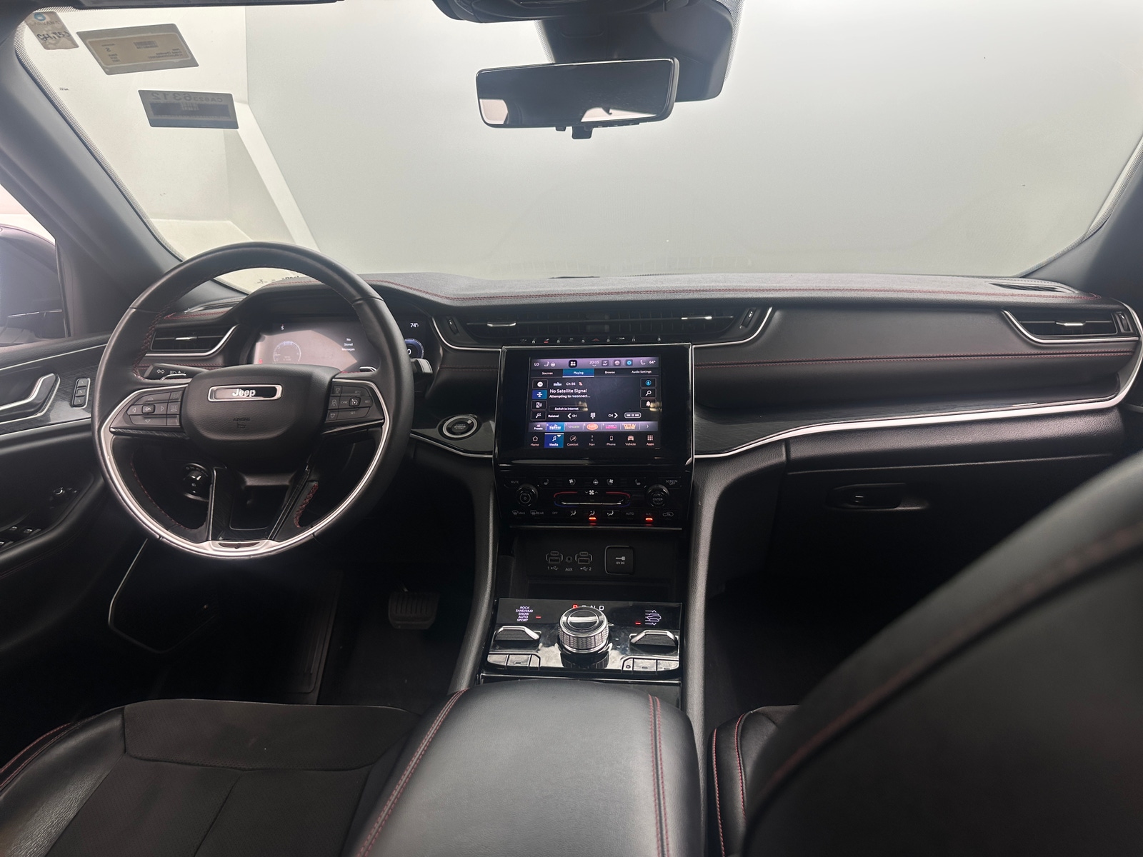 Thumbnail: 2022 Jeep Grand Cherokee - 2