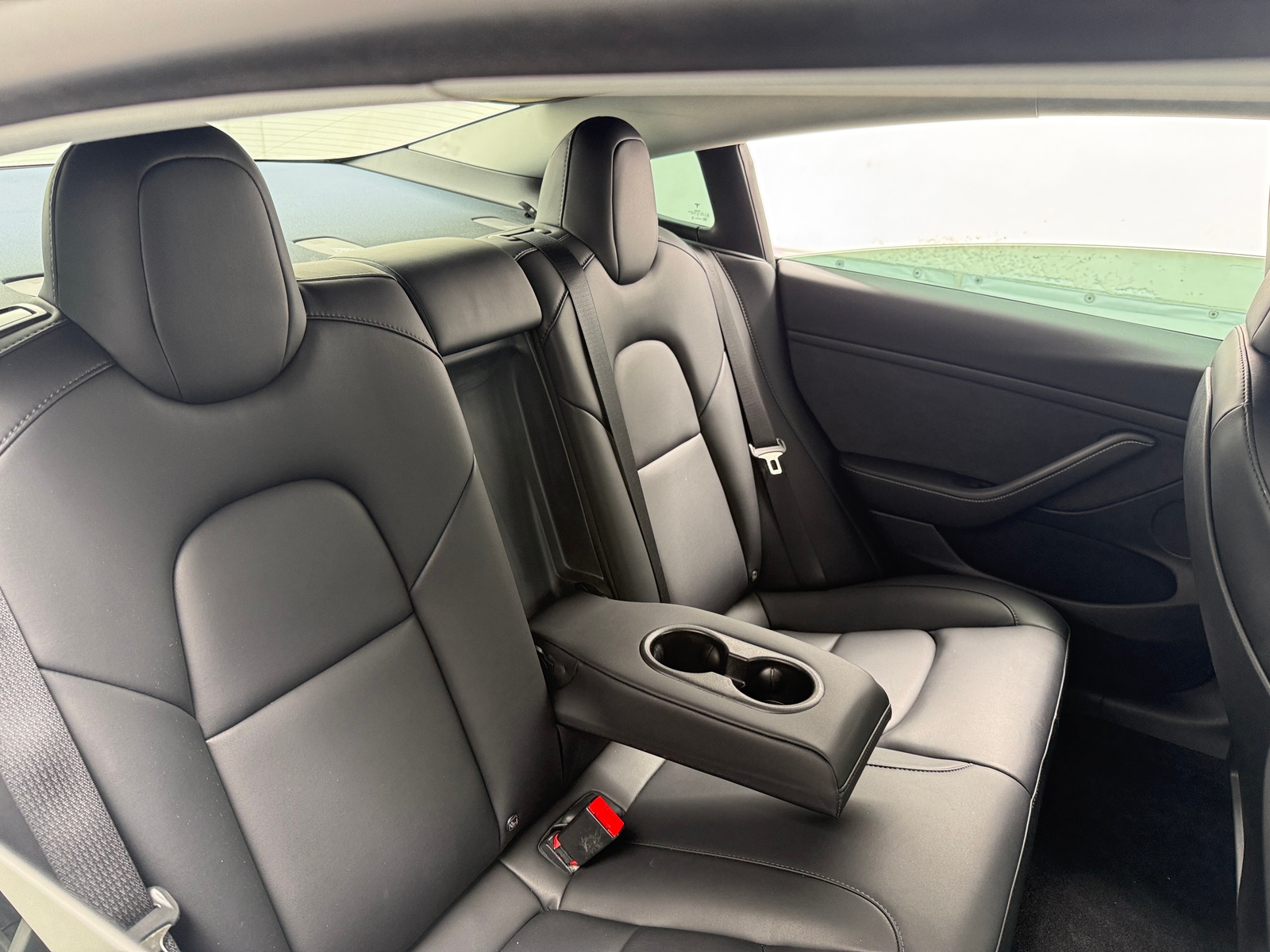 Thumbnail: 2022 Tesla Model 3 - 5