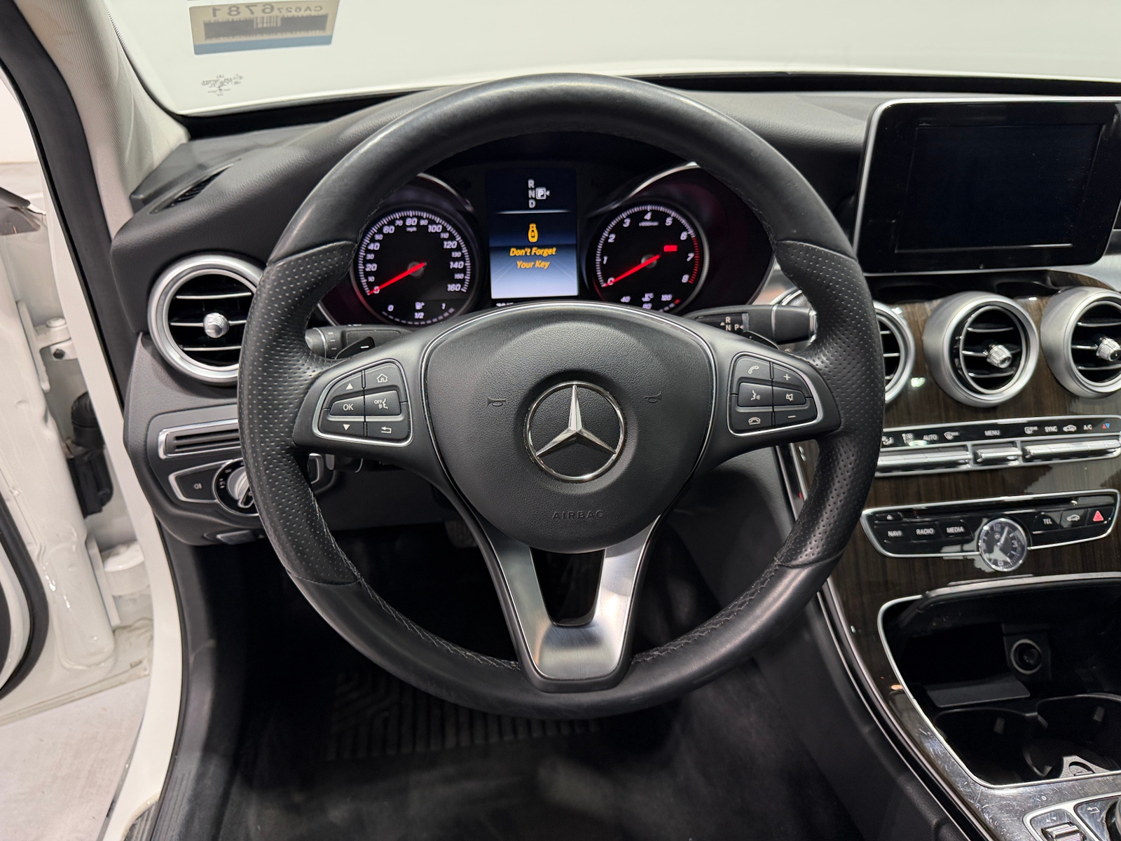 Thumbnail: 2015 Mercedes-Benz C-Class - 4