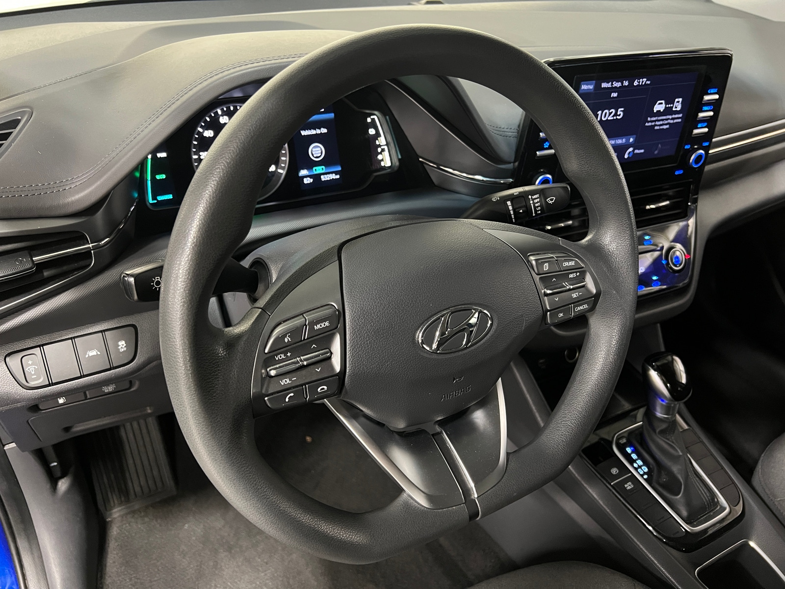 Thumbnail: 2022 Hyundai Ioniq - 5