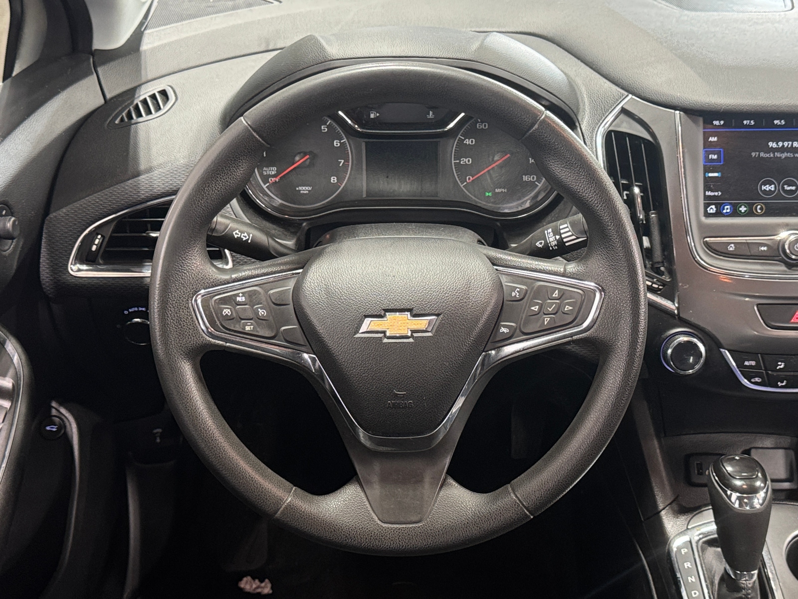 Thumbnail: 2019 Chevrolet Cruze - 5