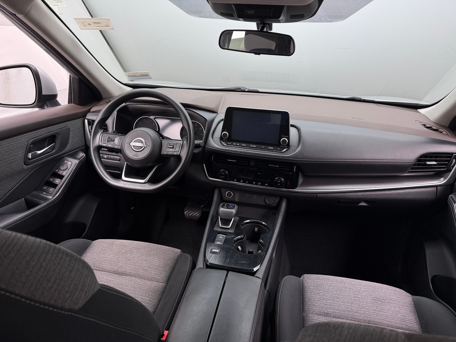 Thumbnail: 2022 Nissan Rogue - 3
