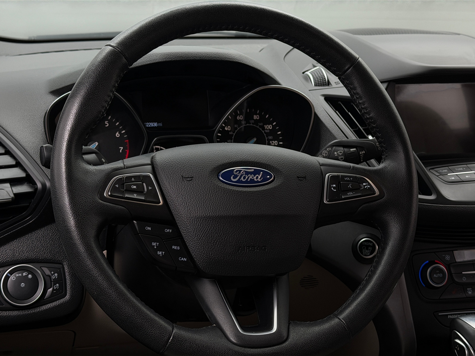 Thumbnail: 2019 Ford Escape - 4