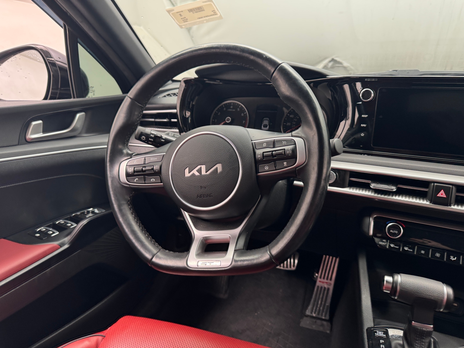 Thumbnail: 2023 Kia K5 - 4
