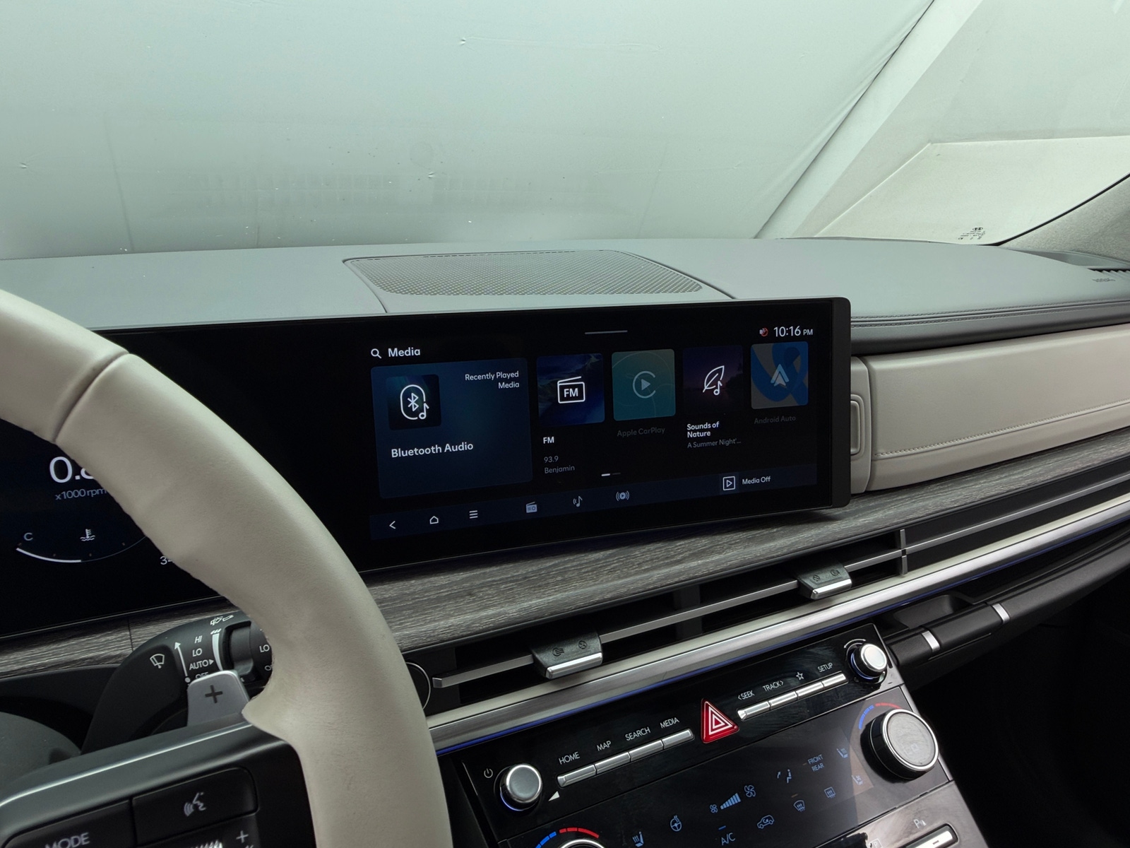 Thumbnail: 2025 Hyundai Santa Fe - 3