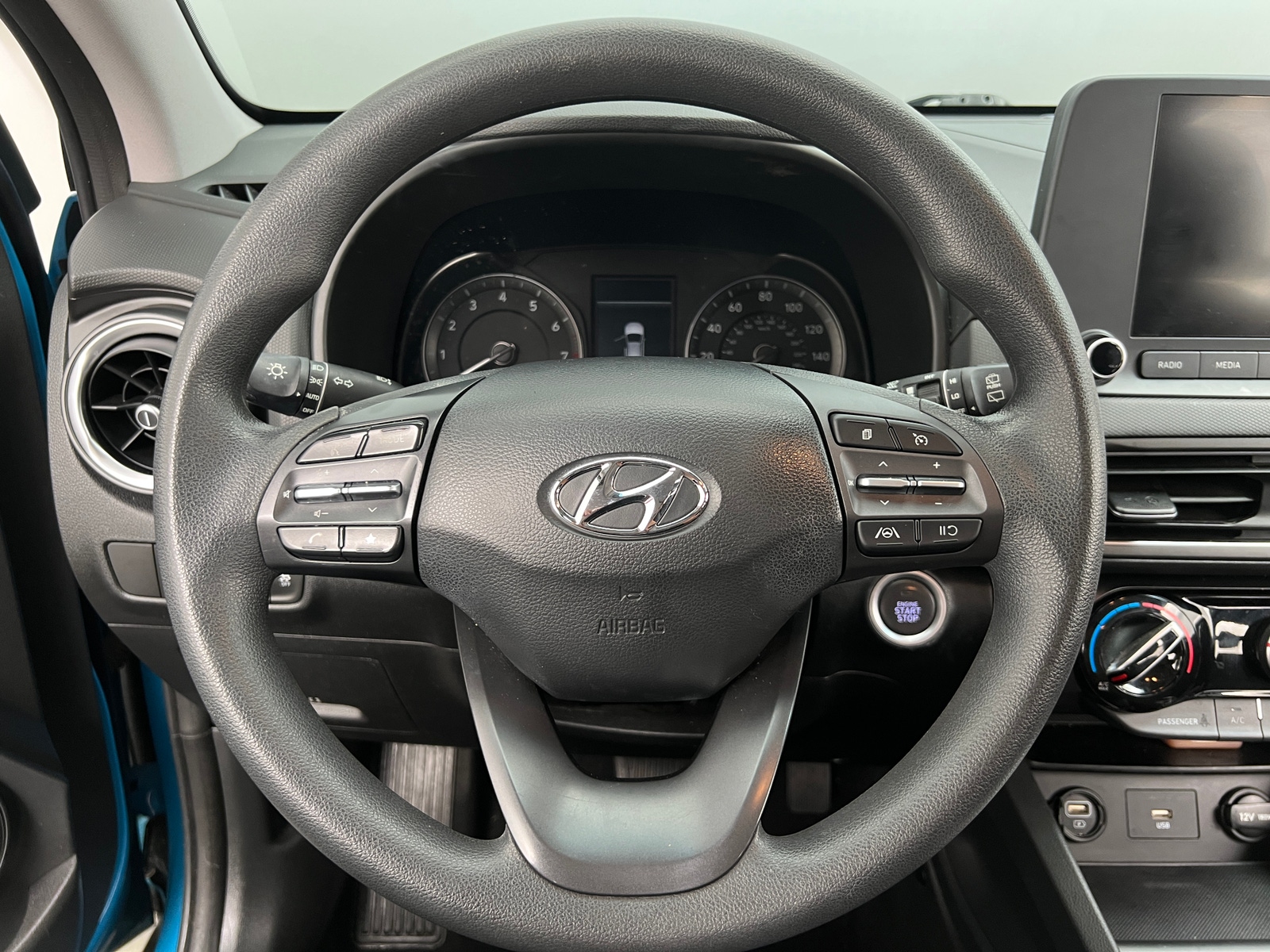 Thumbnail: 2023 Hyundai Kona - 5