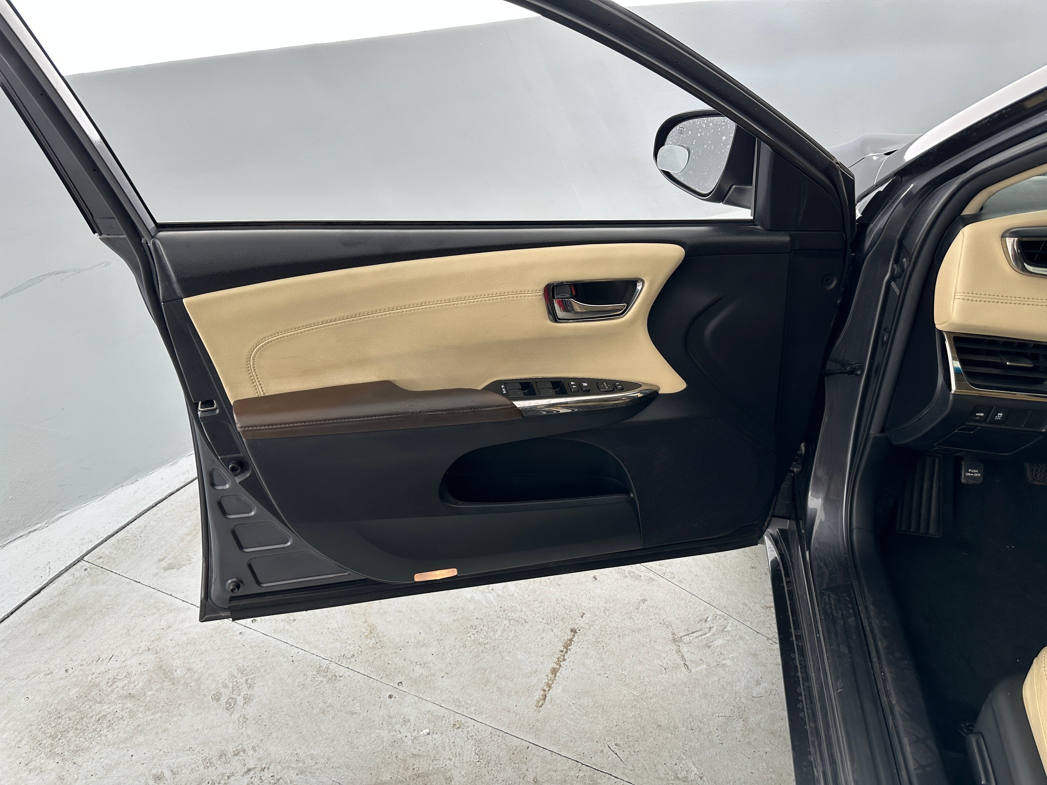 2013 Toyota Avalon
