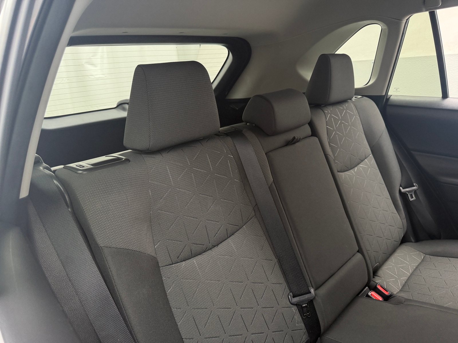 Thumbnail: 2020 Toyota RAV4 - 6