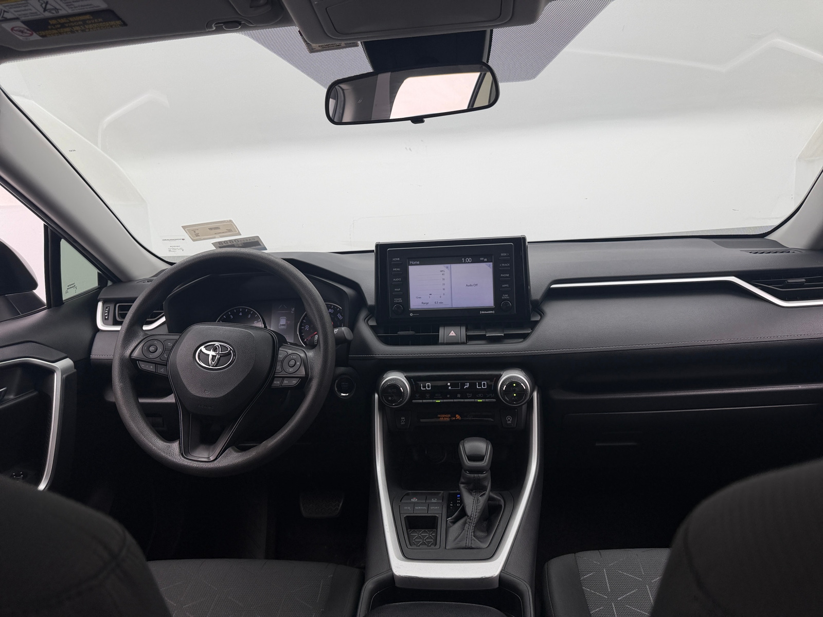 Thumbnail: 2020 Toyota RAV4 - 3