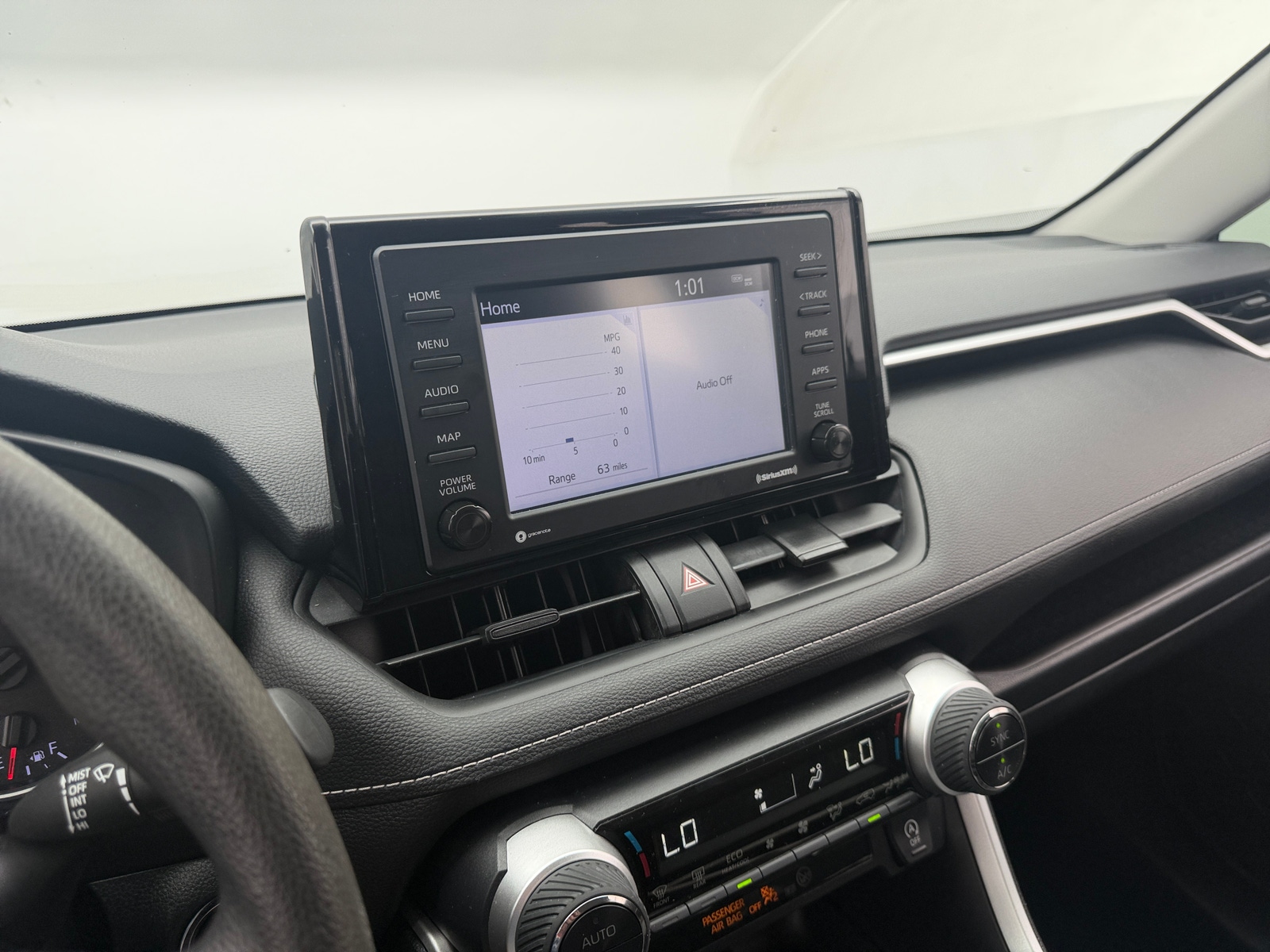 Thumbnail: 2020 Toyota RAV4 - 4