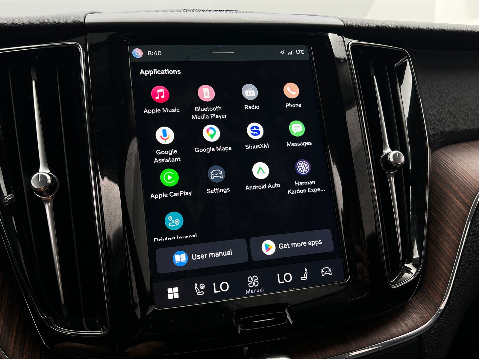 Thumbnail: 2024 Volvo XC60 - 3