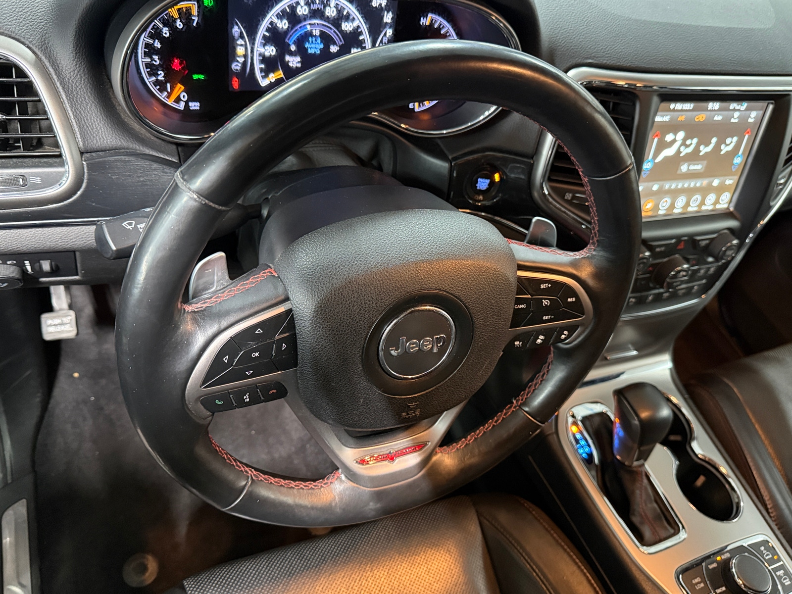 Thumbnail: 2018 Jeep Grand Cherokee - 4