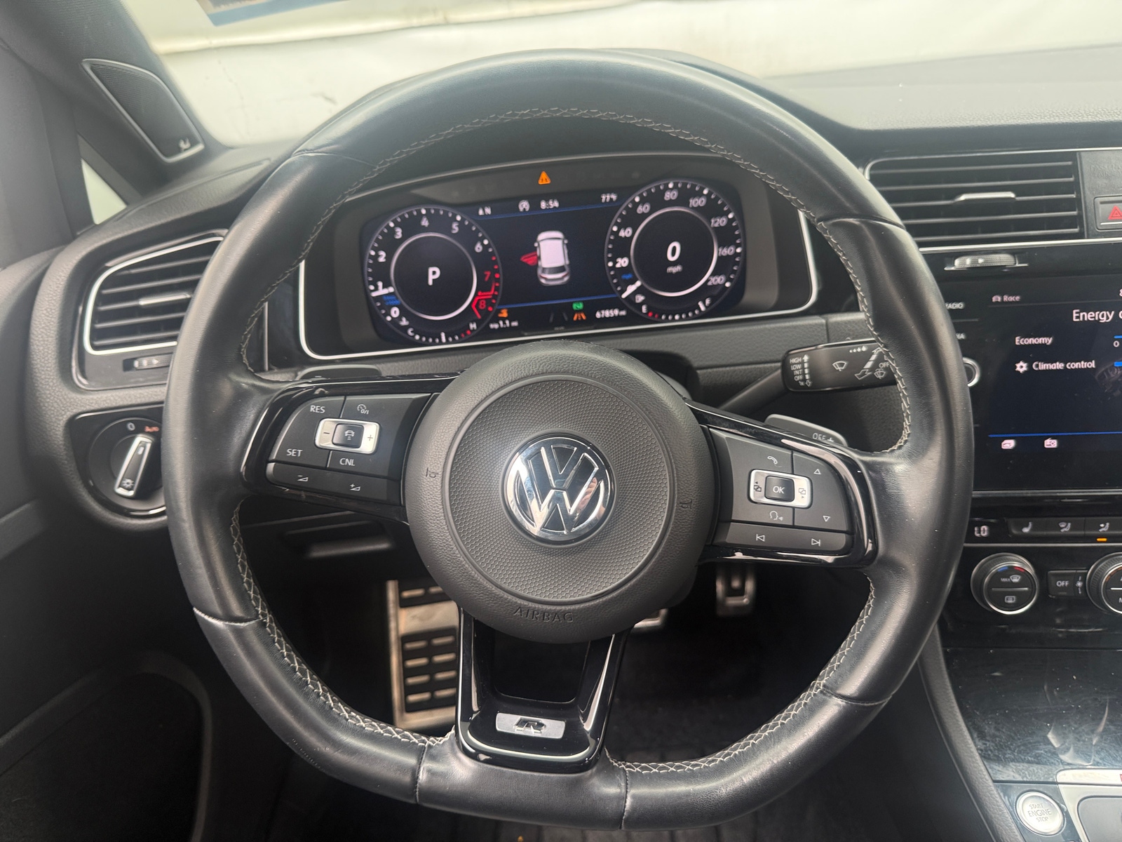 Thumbnail: 2018 Volkswagen Golf - 4
