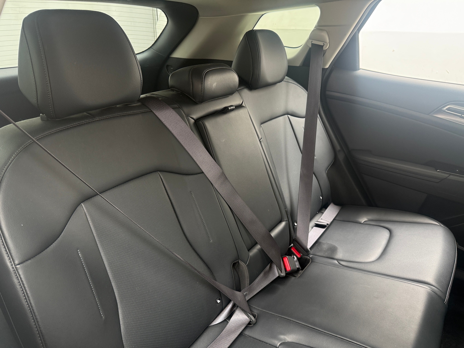 Thumbnail: 2023 Kia Sportage - 5