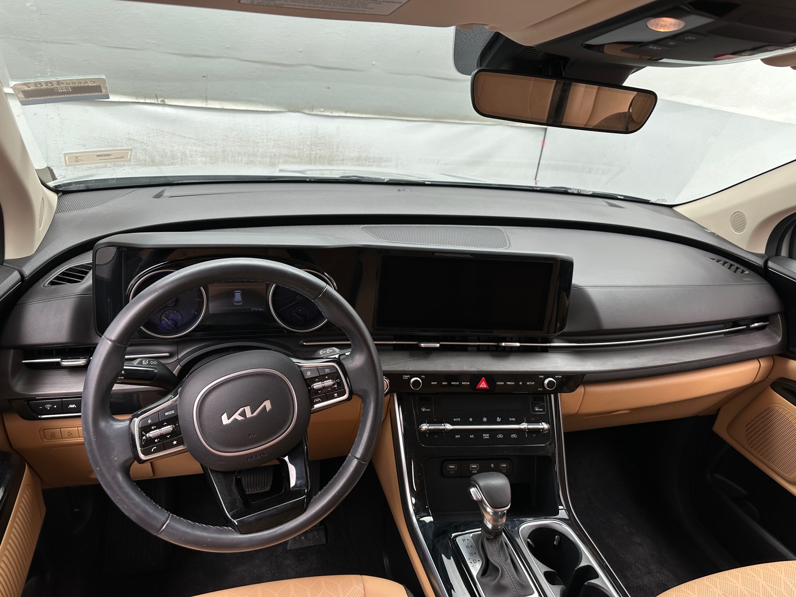 Thumbnail: 2023 Kia Carnival - 2