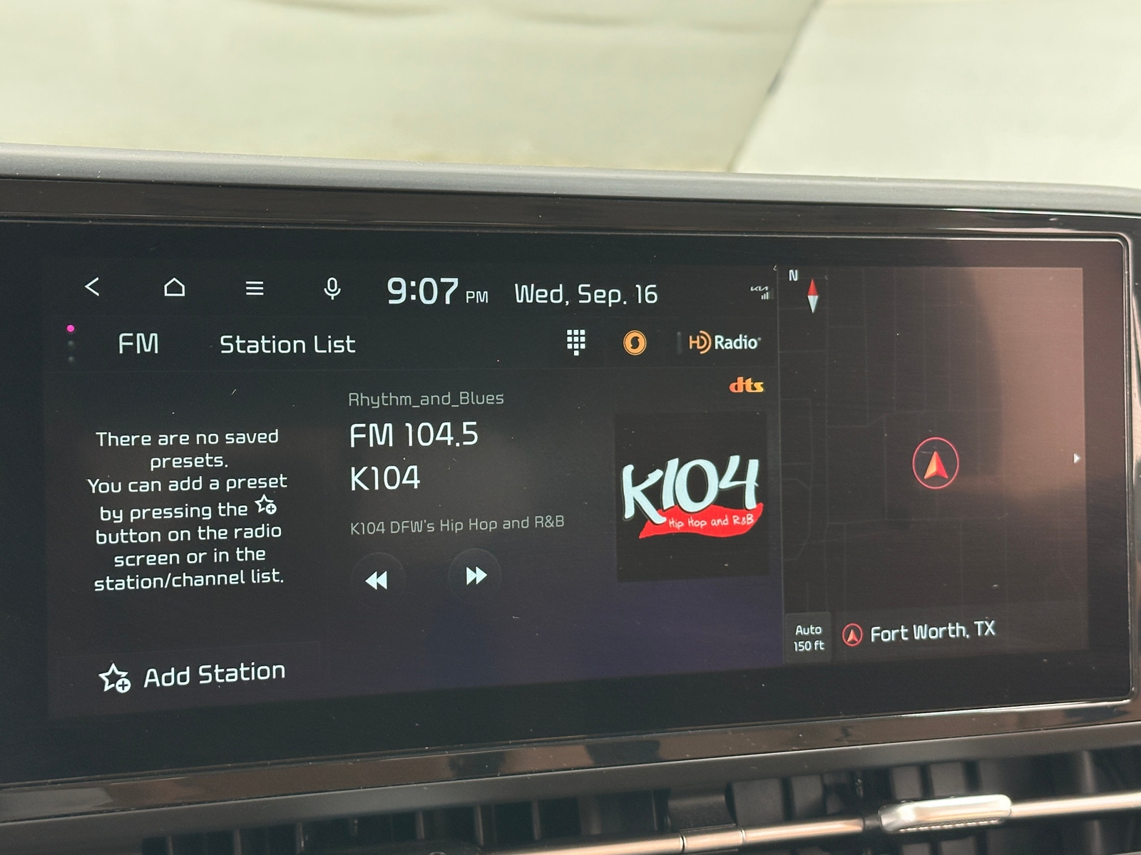 Thumbnail: 2023 Kia Carnival - 3