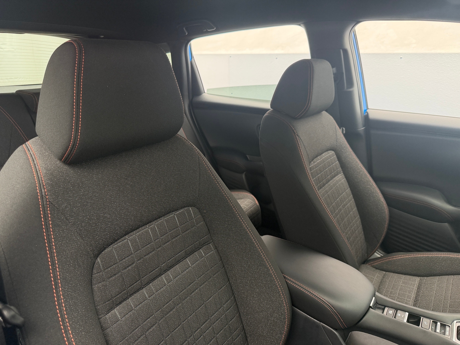Thumbnail: 2026 Honda HR-V - 2