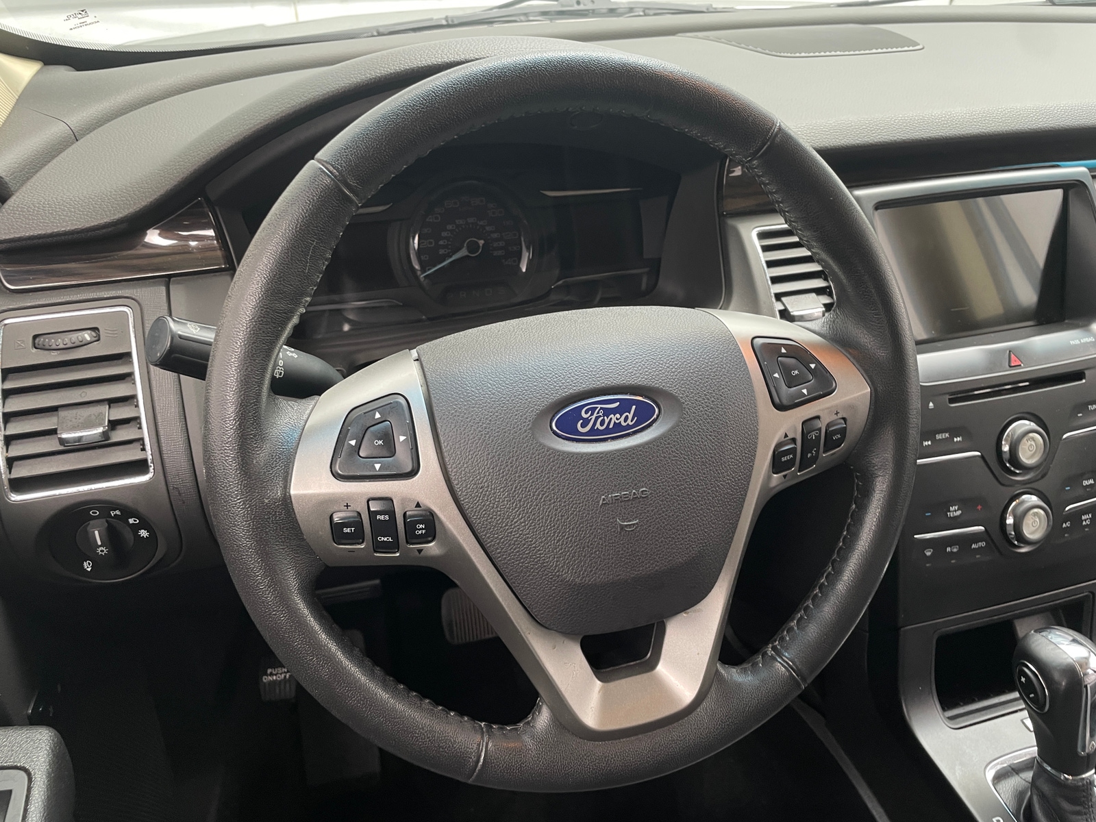 Thumbnail: 2019 Ford Flex - 4