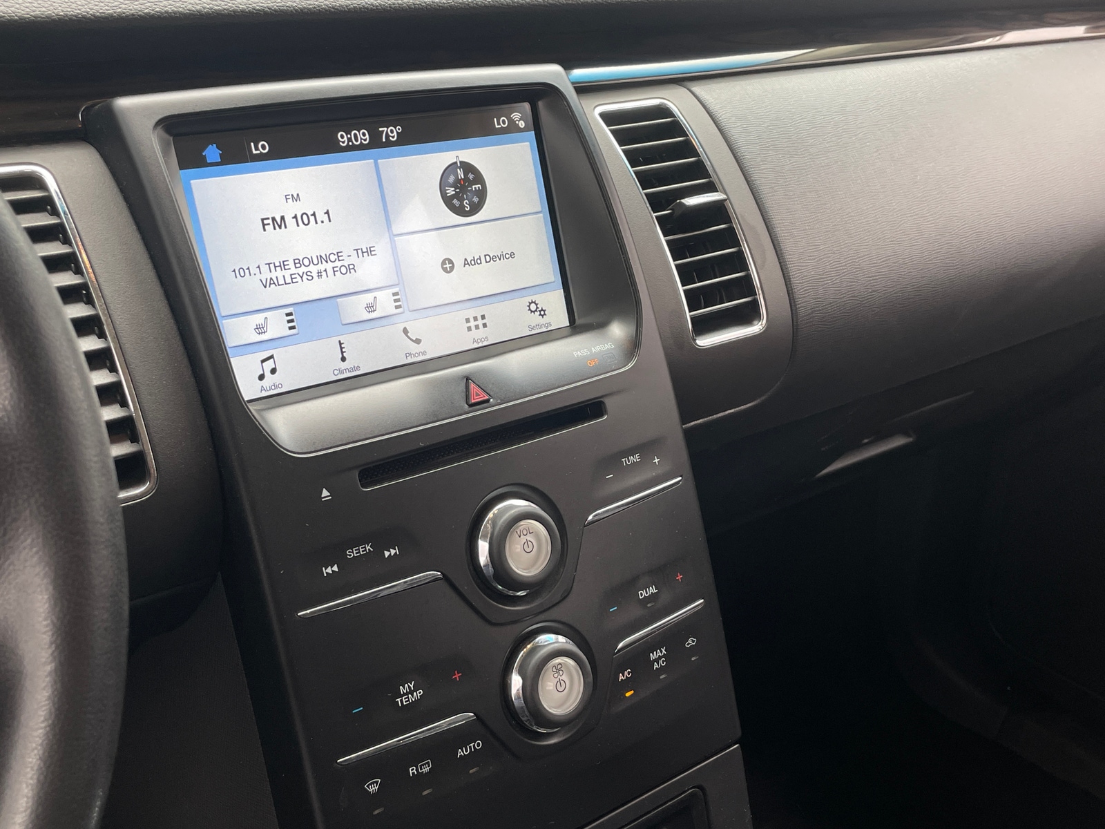 Thumbnail: 2019 Ford Flex - 3