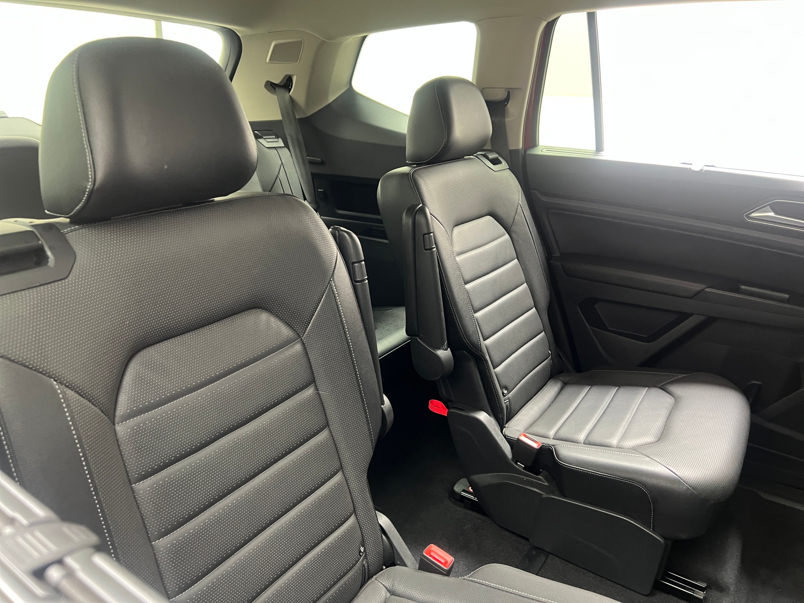 Thumbnail: 2019 Volkswagen Atlas - 6