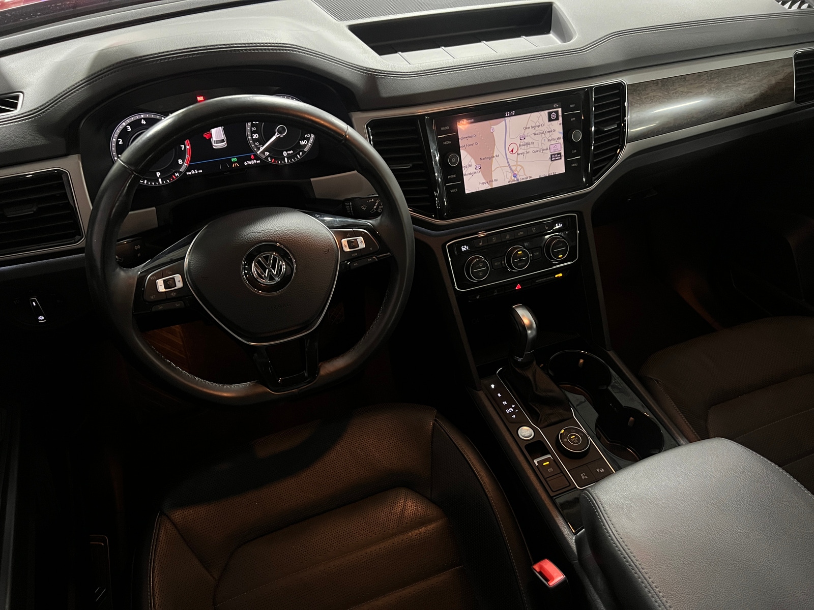 Thumbnail: 2019 Volkswagen Atlas - 3