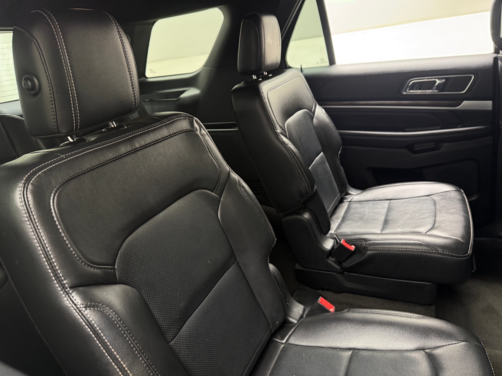 Thumbnail: 2018 Ford Explorer - 5