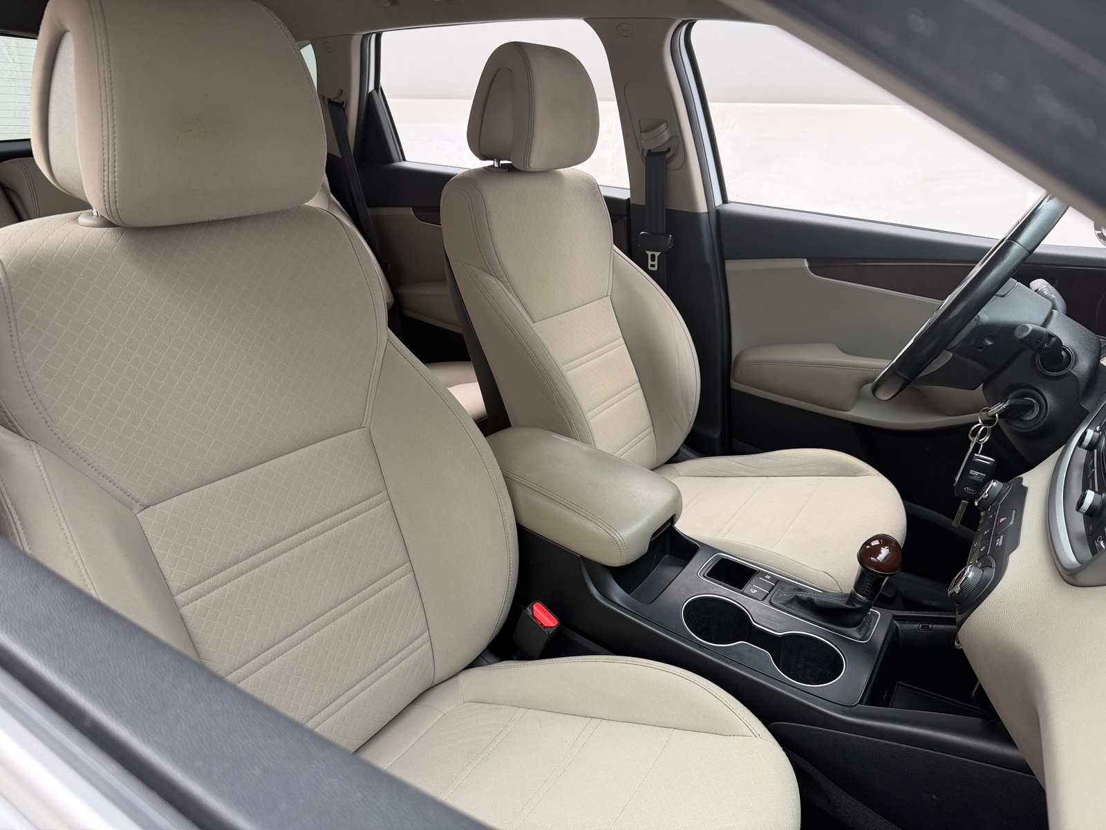Thumbnail: 2016 Kia Sorento - 2