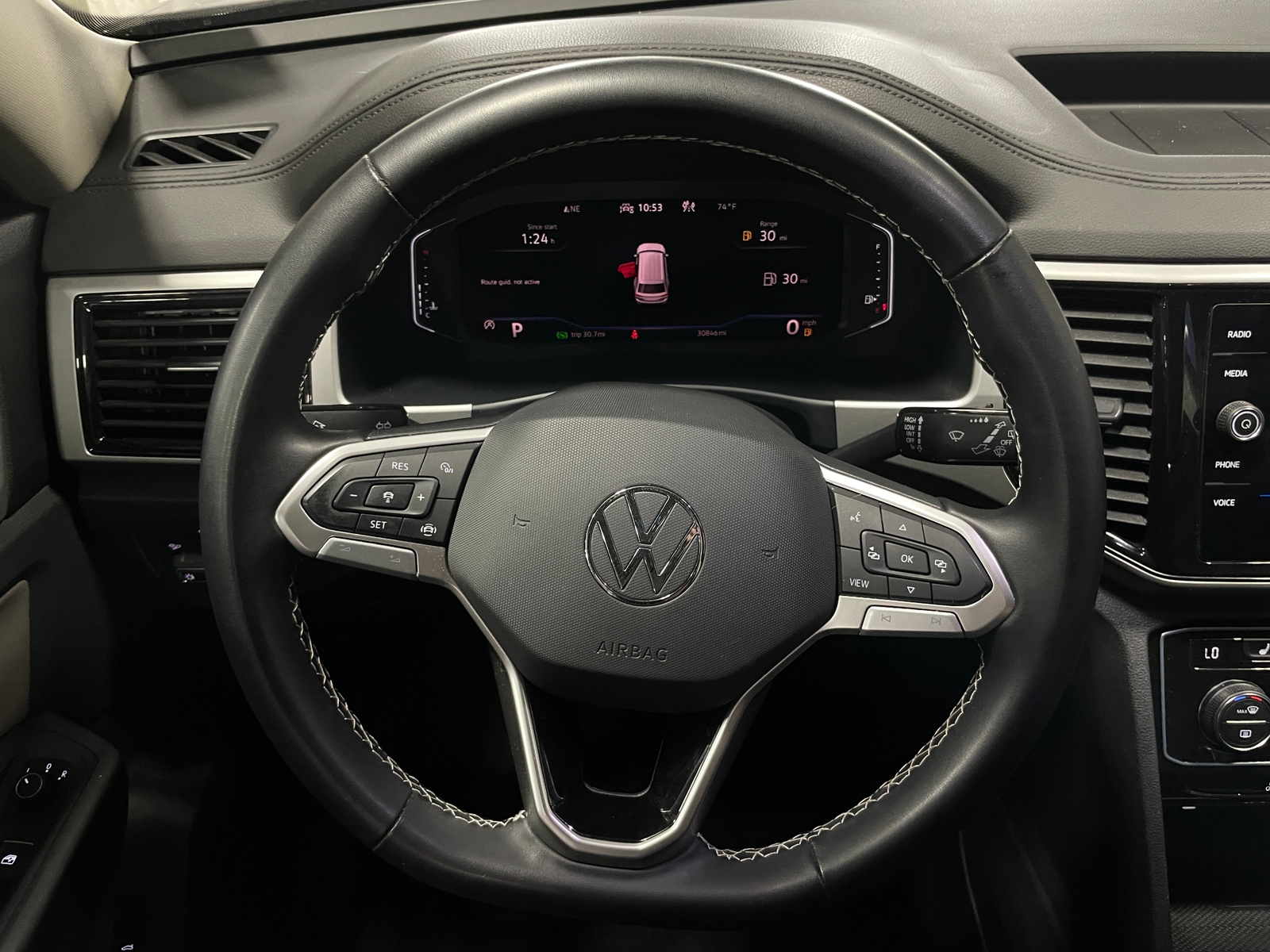 Thumbnail: 2023 Volkswagen Atlas - 5