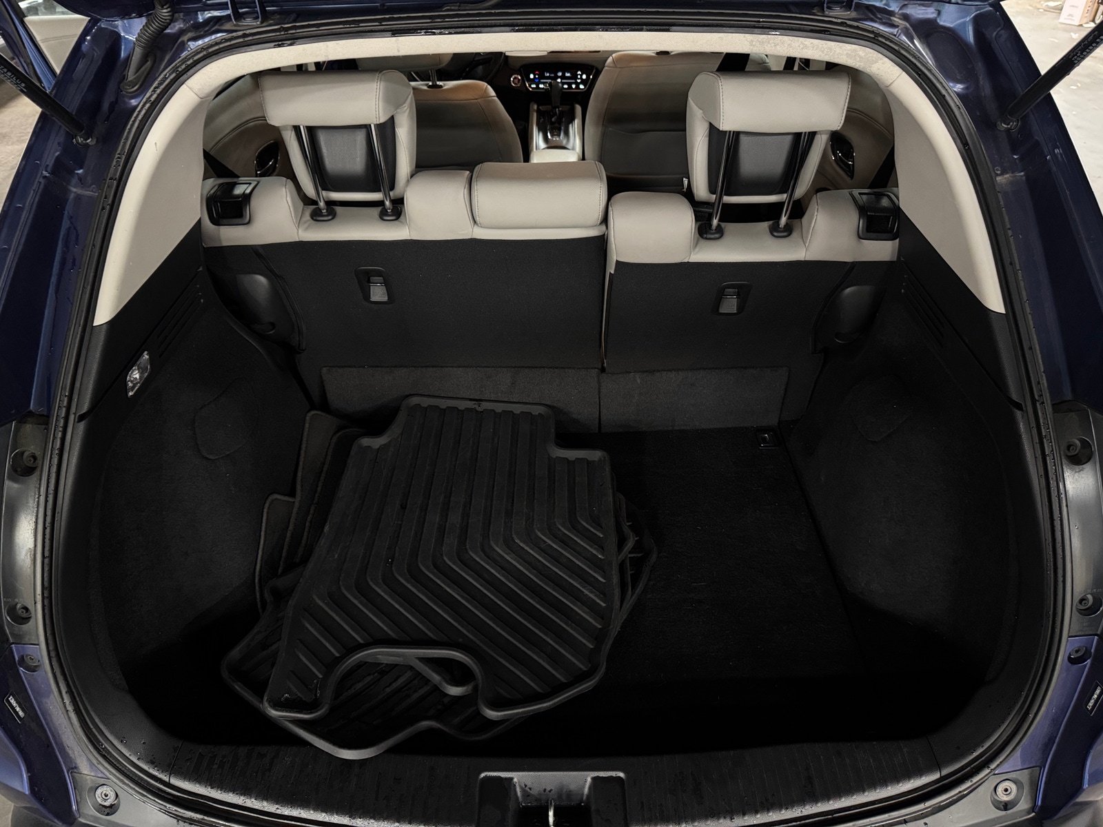 Thumbnail: 2017 Honda HR-V - 6