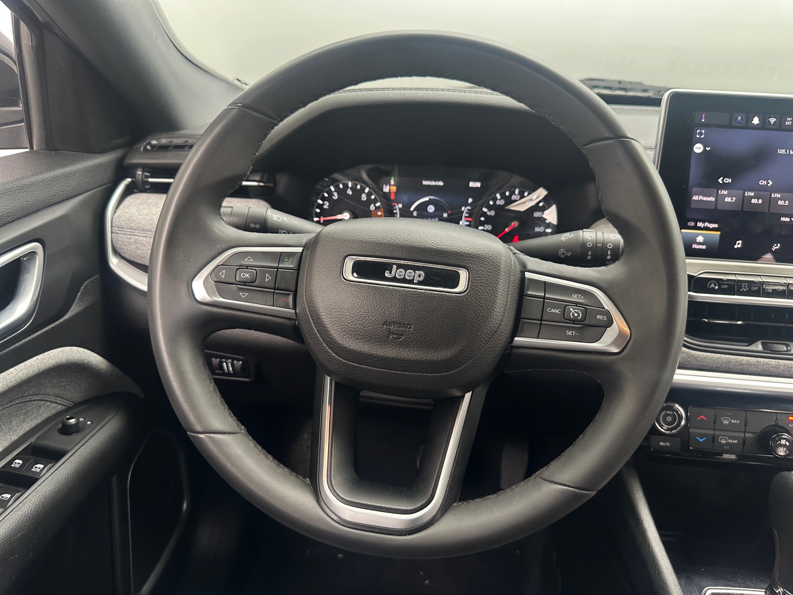 Thumbnail: 2024 Jeep Compass - 5