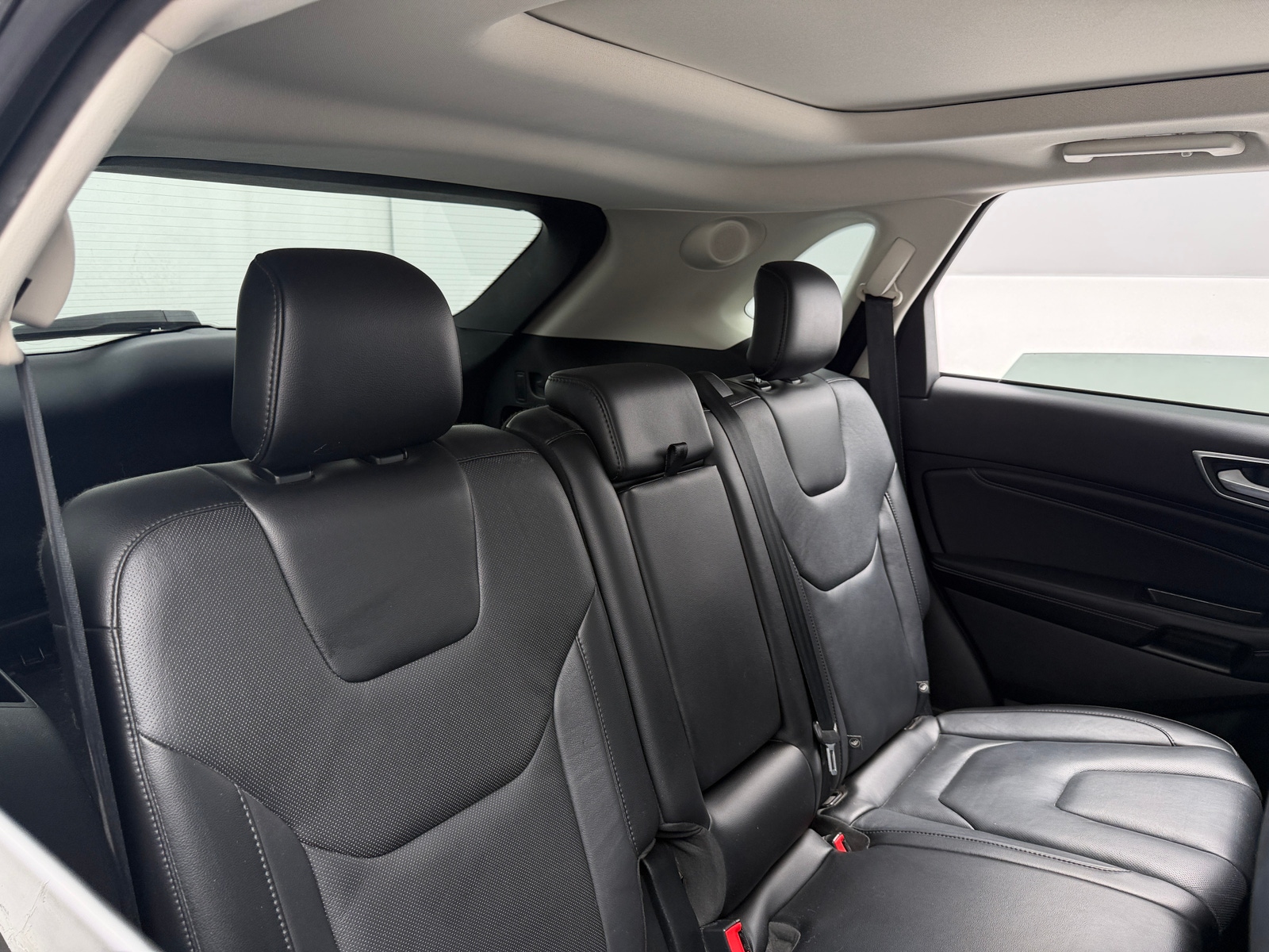 Thumbnail: 2016 Ford Edge - 5