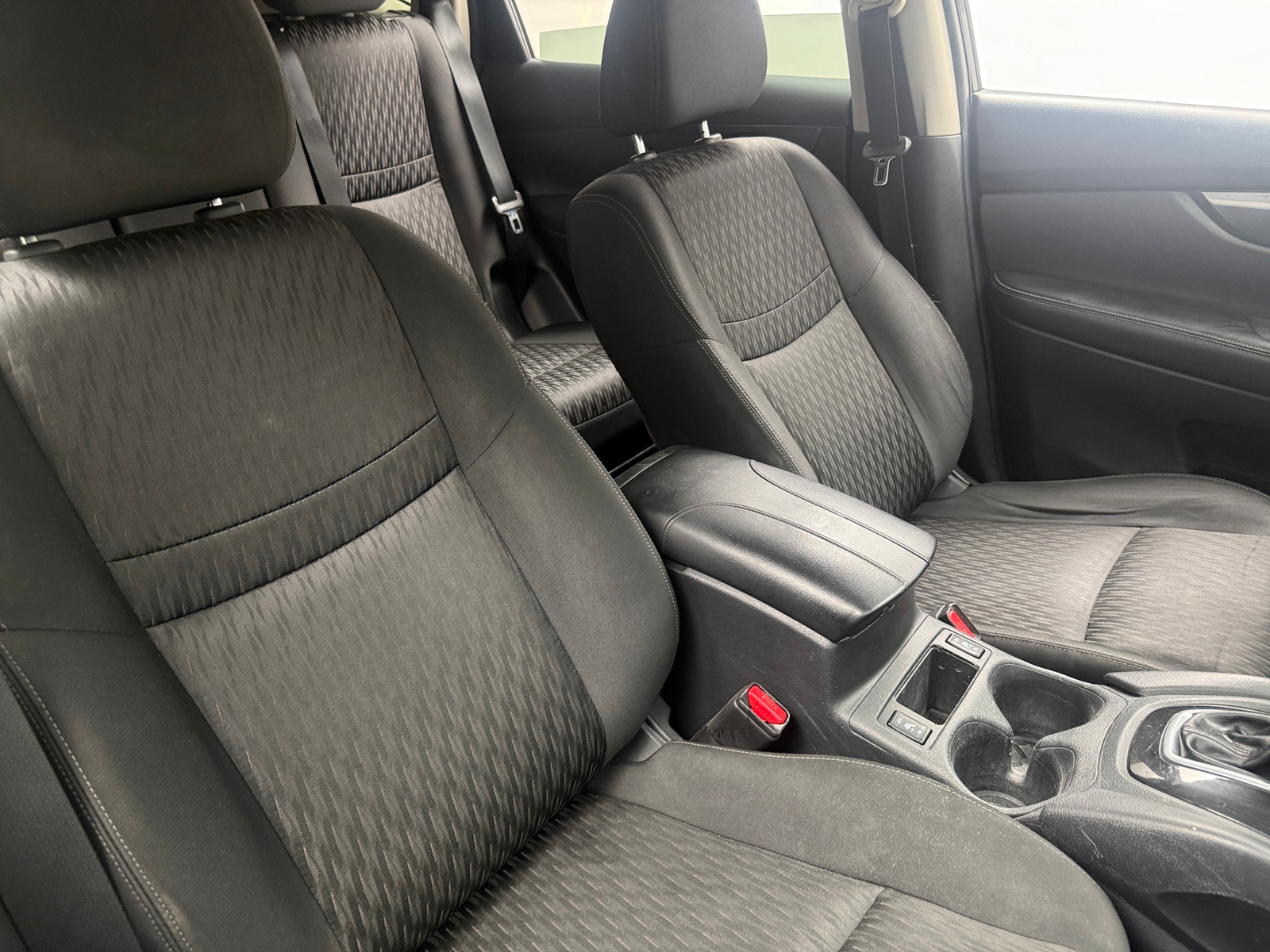 Thumbnail: 2020 Nissan Rogue - 2