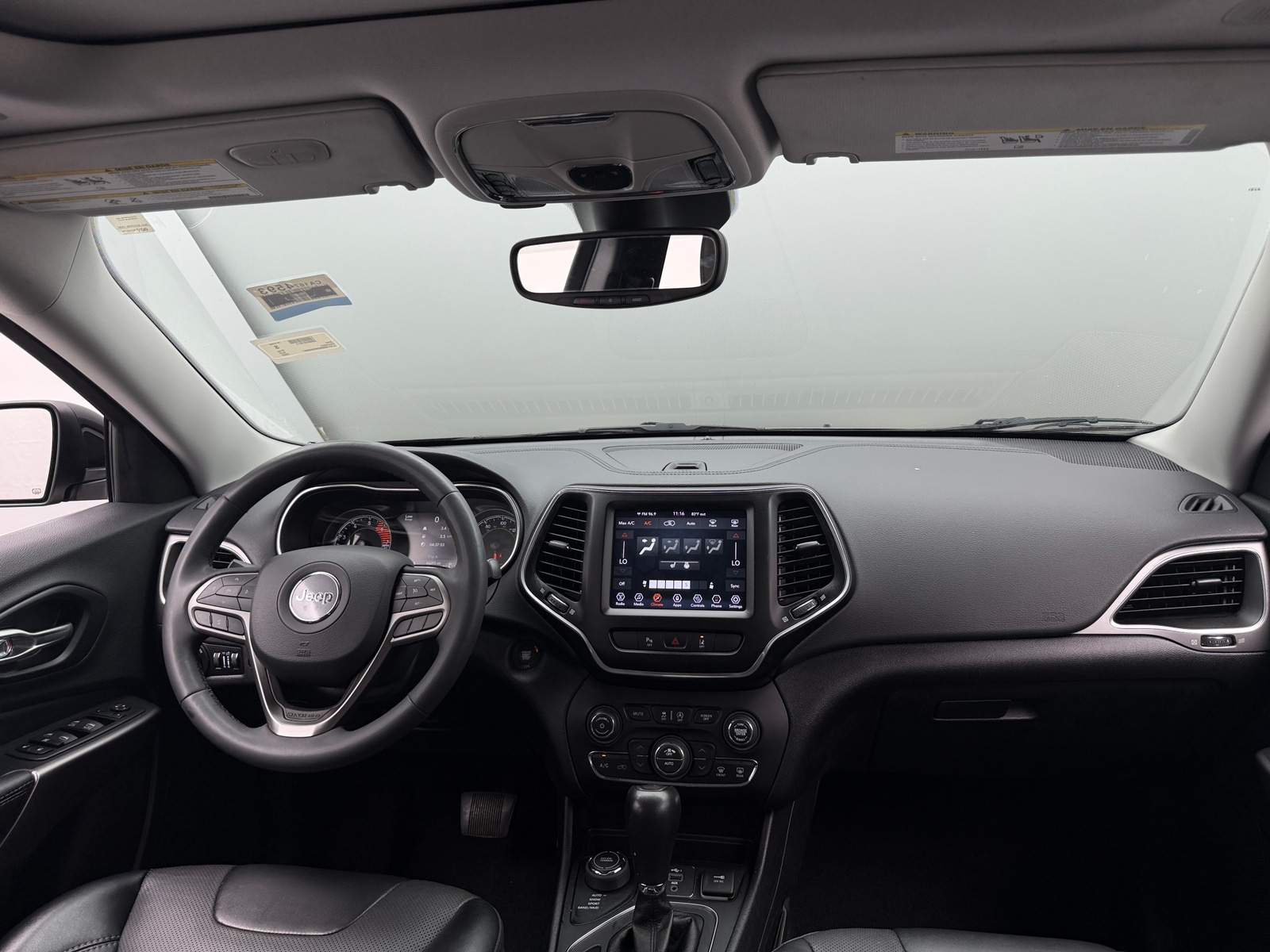 Thumbnail: 2022 Jeep Cherokee - 2