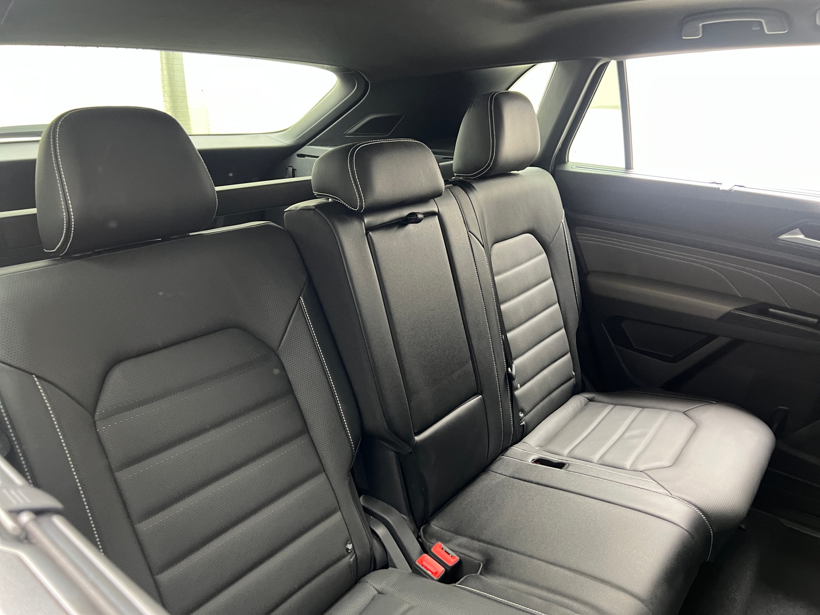 Thumbnail: 2021 Volkswagen Atlas - 6