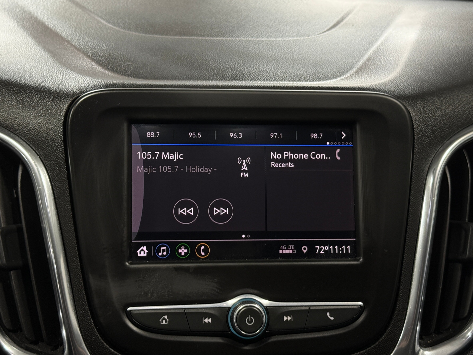 Thumbnail: 2020 Chevrolet Equinox - 4