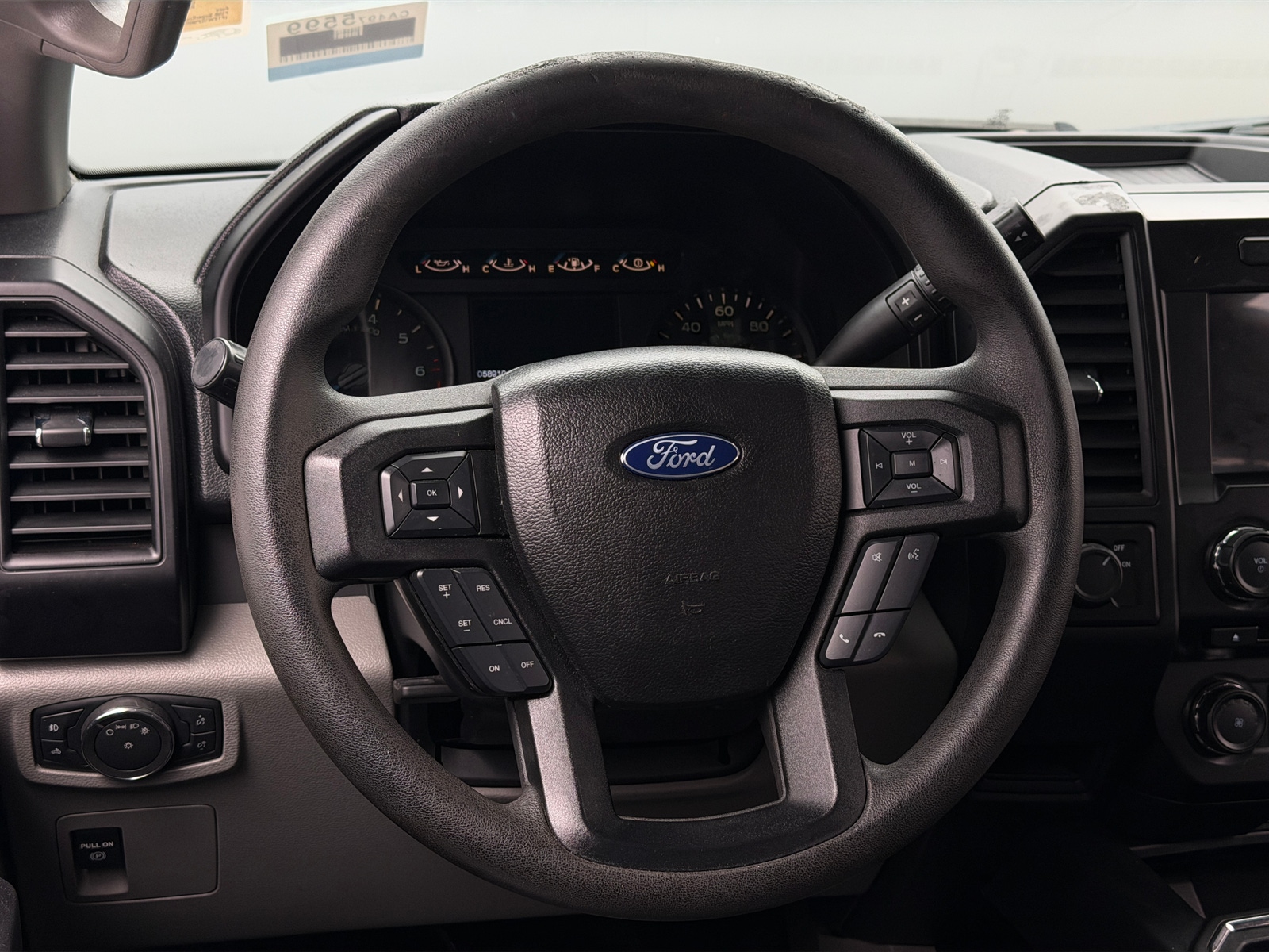 Thumbnail: 2017 Ford Econoline - 5