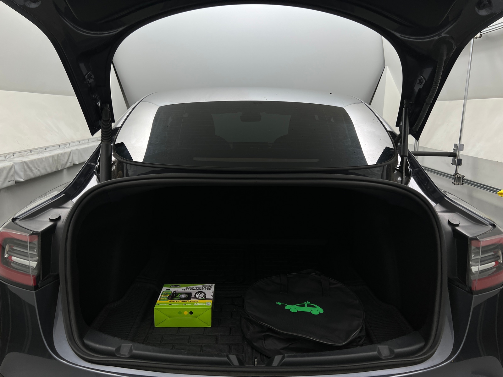 Thumbnail: 2023 Tesla Model 3 - 6