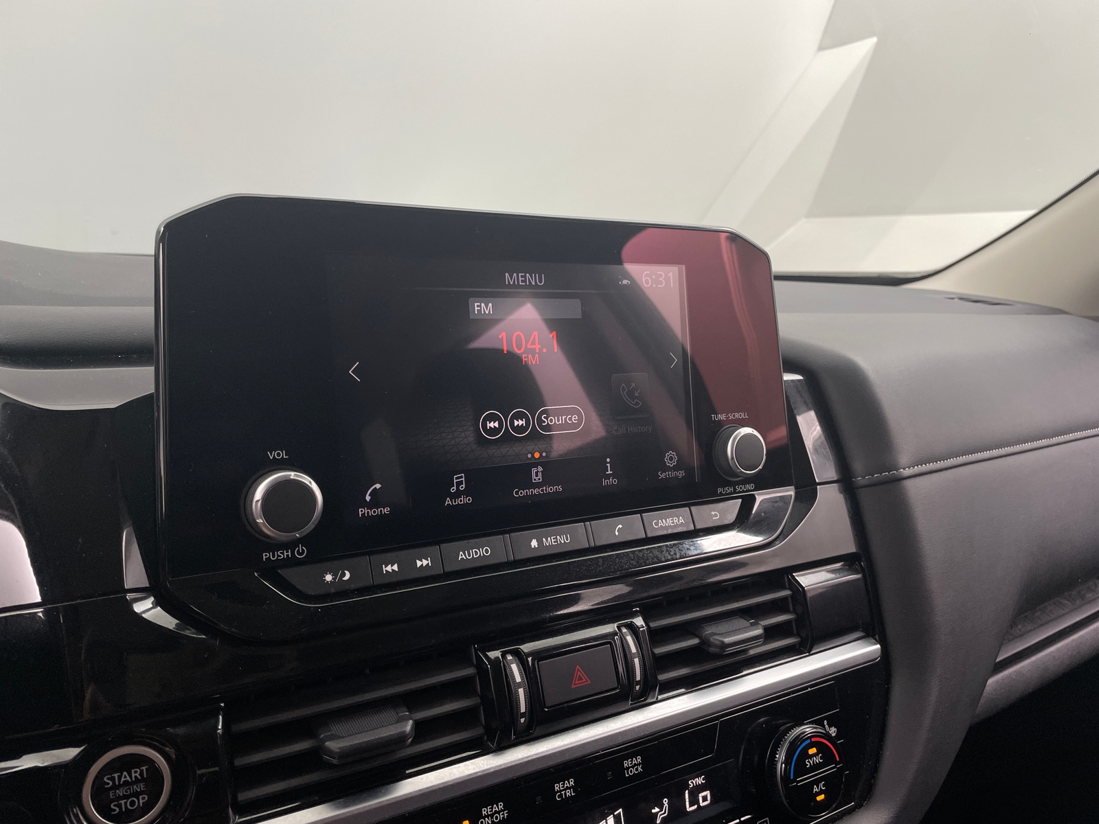 Thumbnail: 2024 Nissan Pathfinder - 4