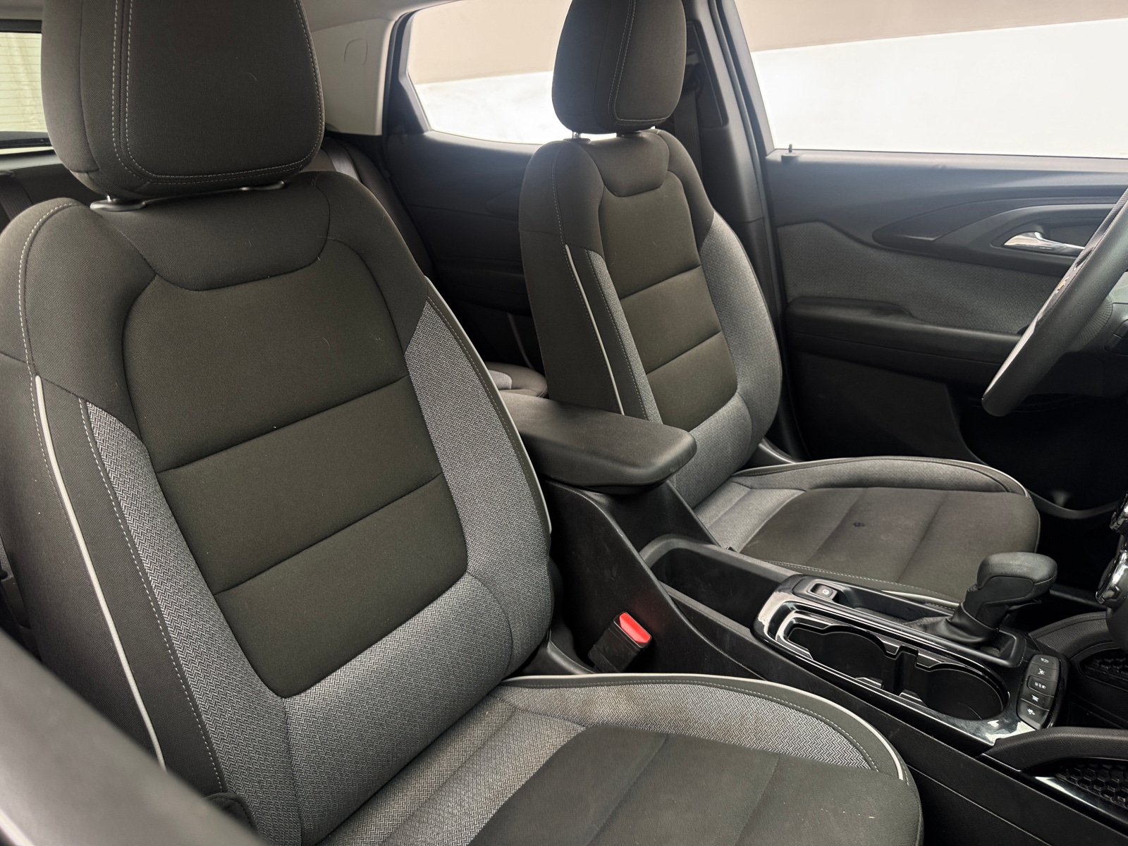 Thumbnail: 2021 Chevrolet TrailBlazer - 2