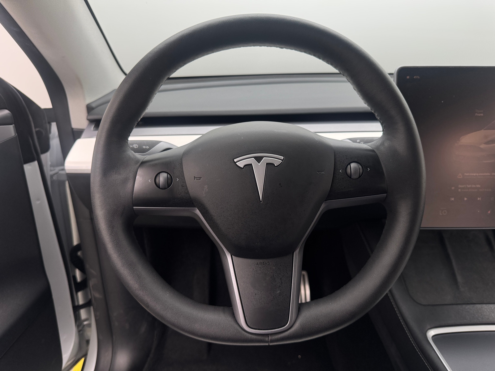 Thumbnail: 2023 Tesla Model Y - 4